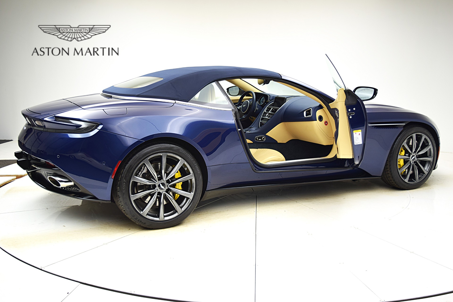 Used-2019-Aston-Martin-DB11-
