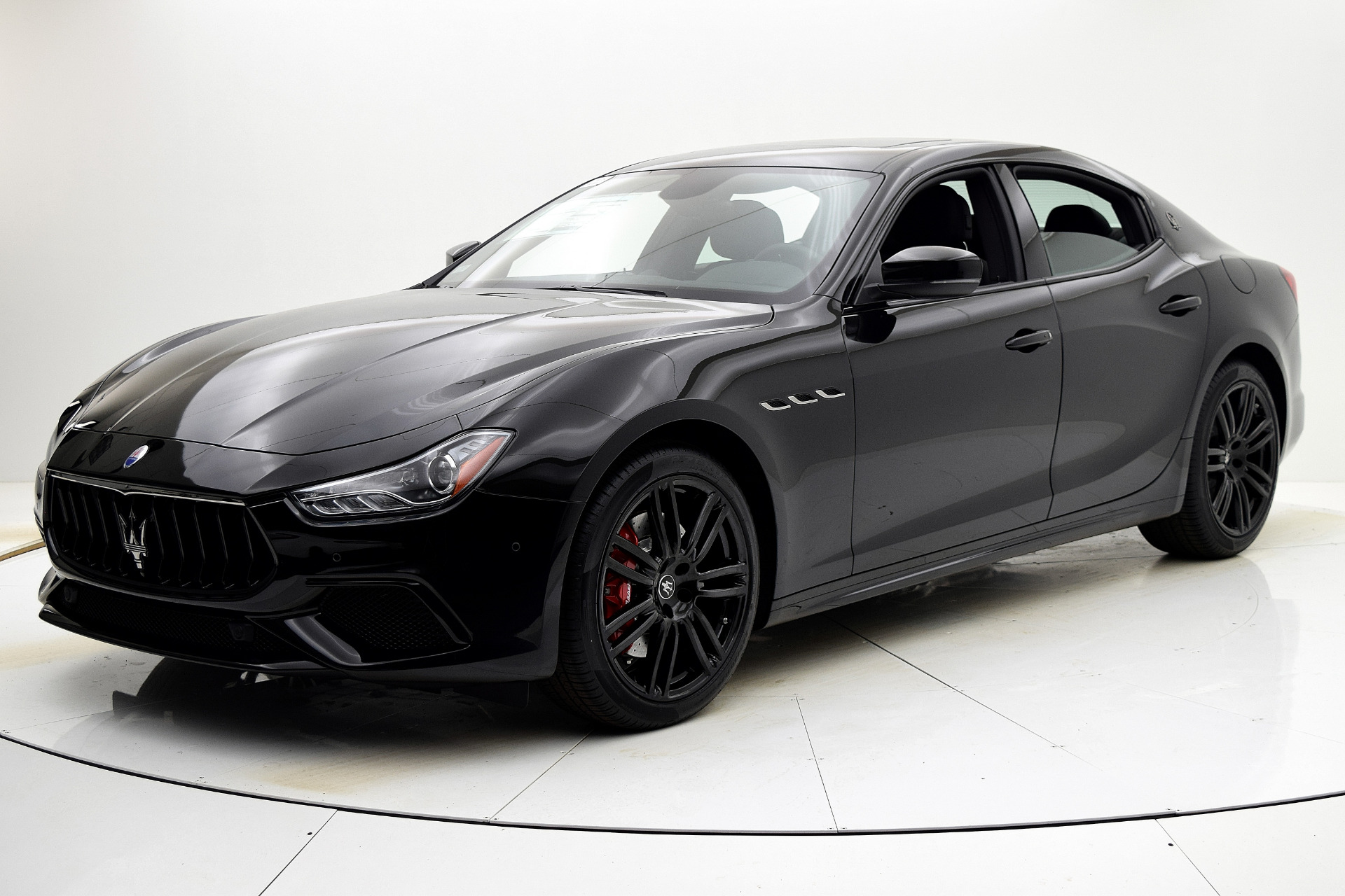 New-2021-Maserati-Ghibli-S-Q4-