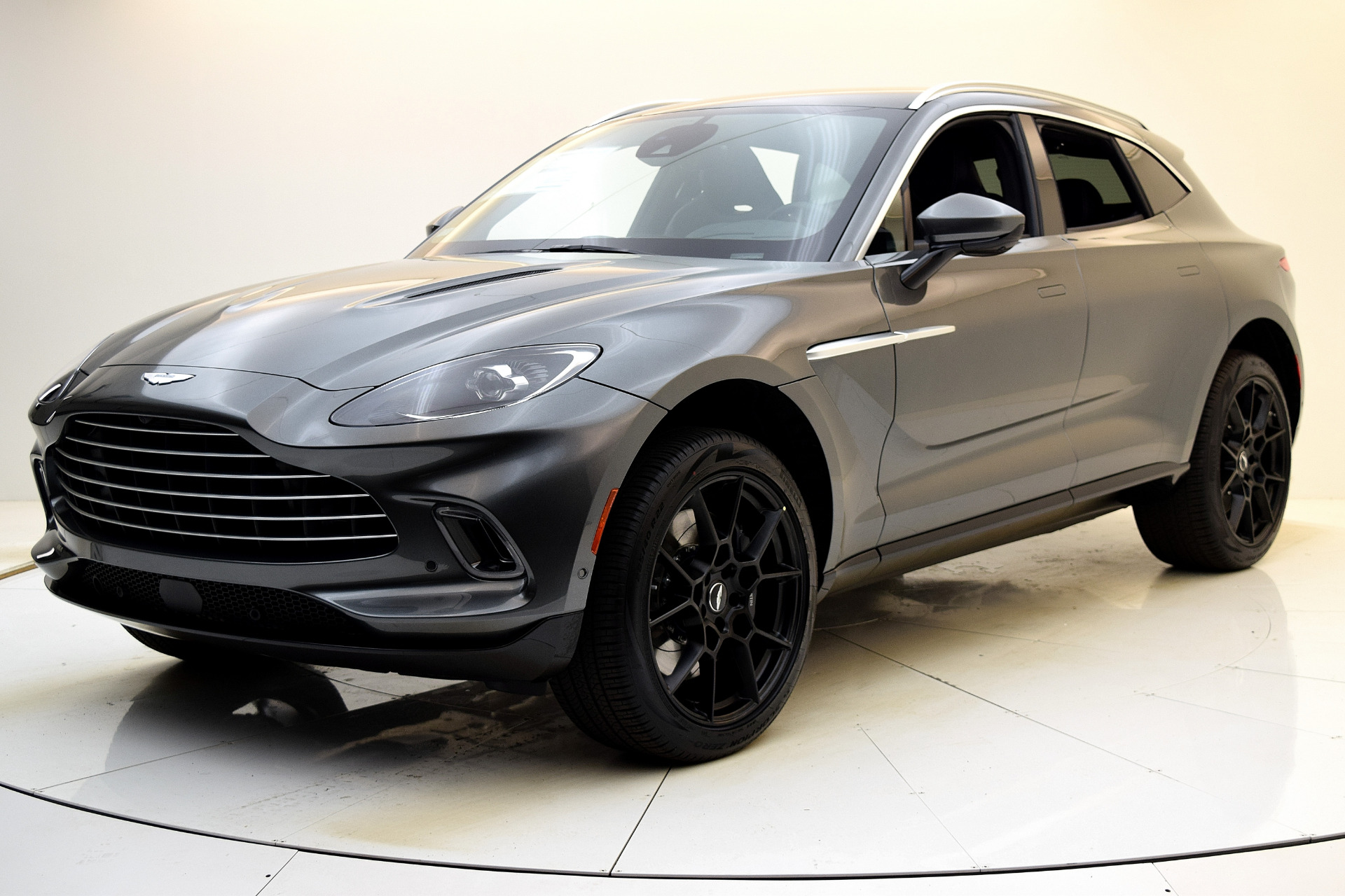 Aston Martin DBX セーフティカー 2021 2021 Aston Martin DBX Review | Pricing, Trims & Photos - TrueCar