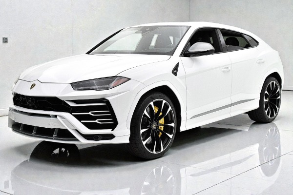 2021 Lamborghini Urus's photo
