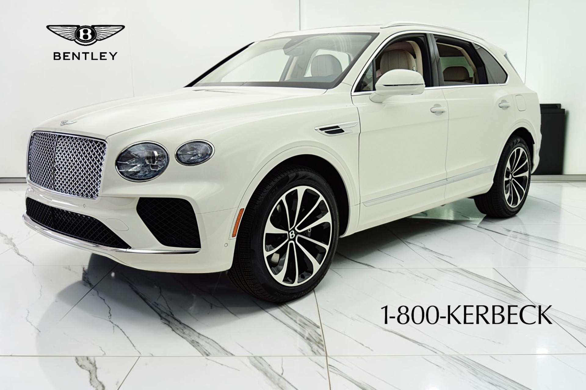 2023 Bentley Bentayga Hybrid's photo