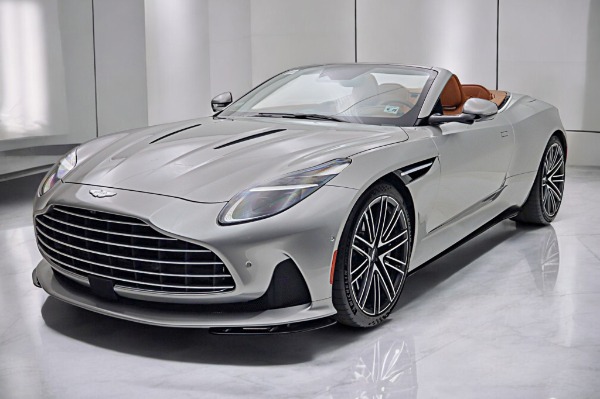 2024 Aston Martin DB12 Base's photo