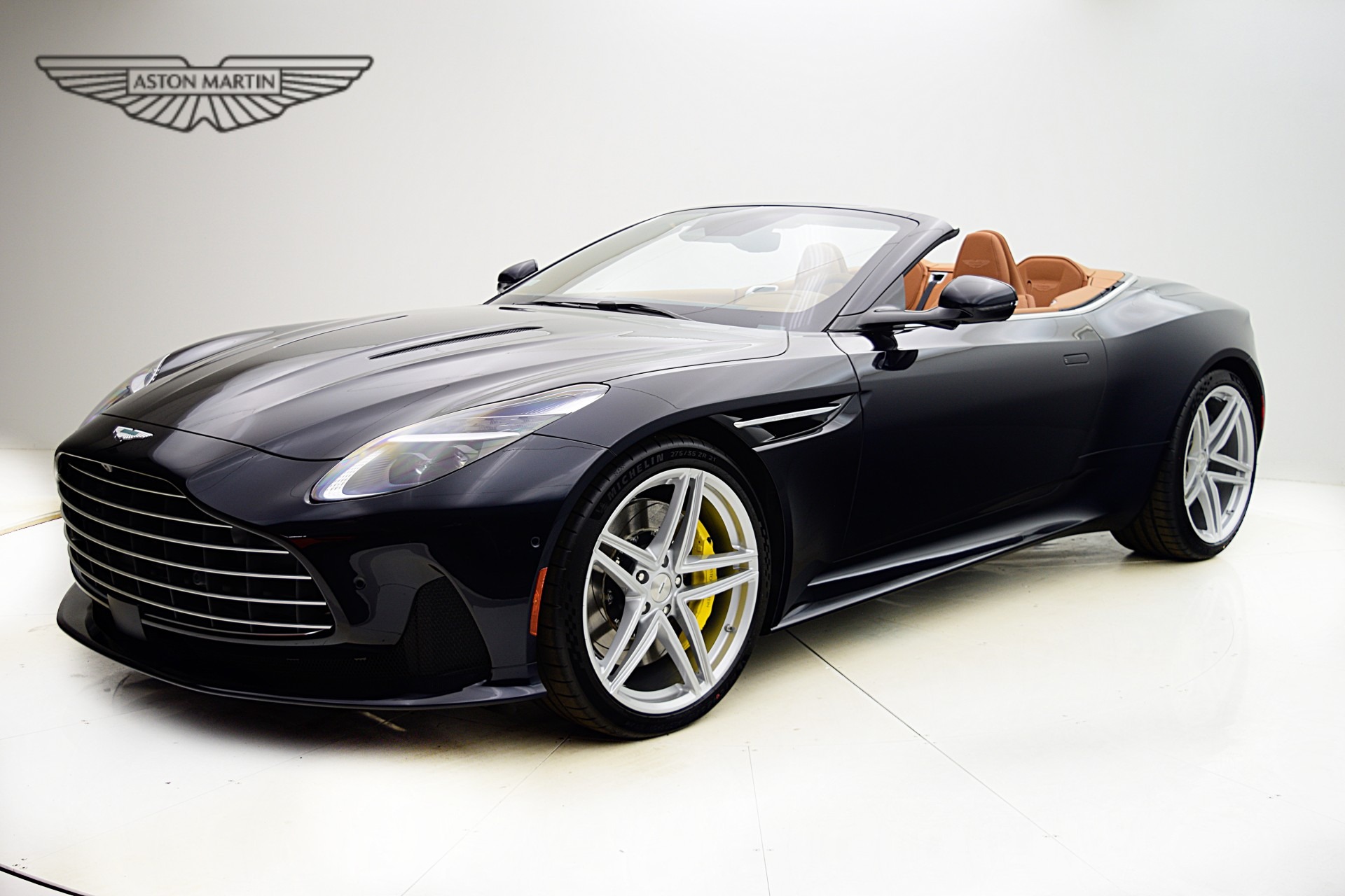 【国内未流通 限定品】BOWMORE ASTON MARTIN 10YEAR② New 2025 Aston Martin DB12 Volante For Sale (Sold) | FC Kerbeck