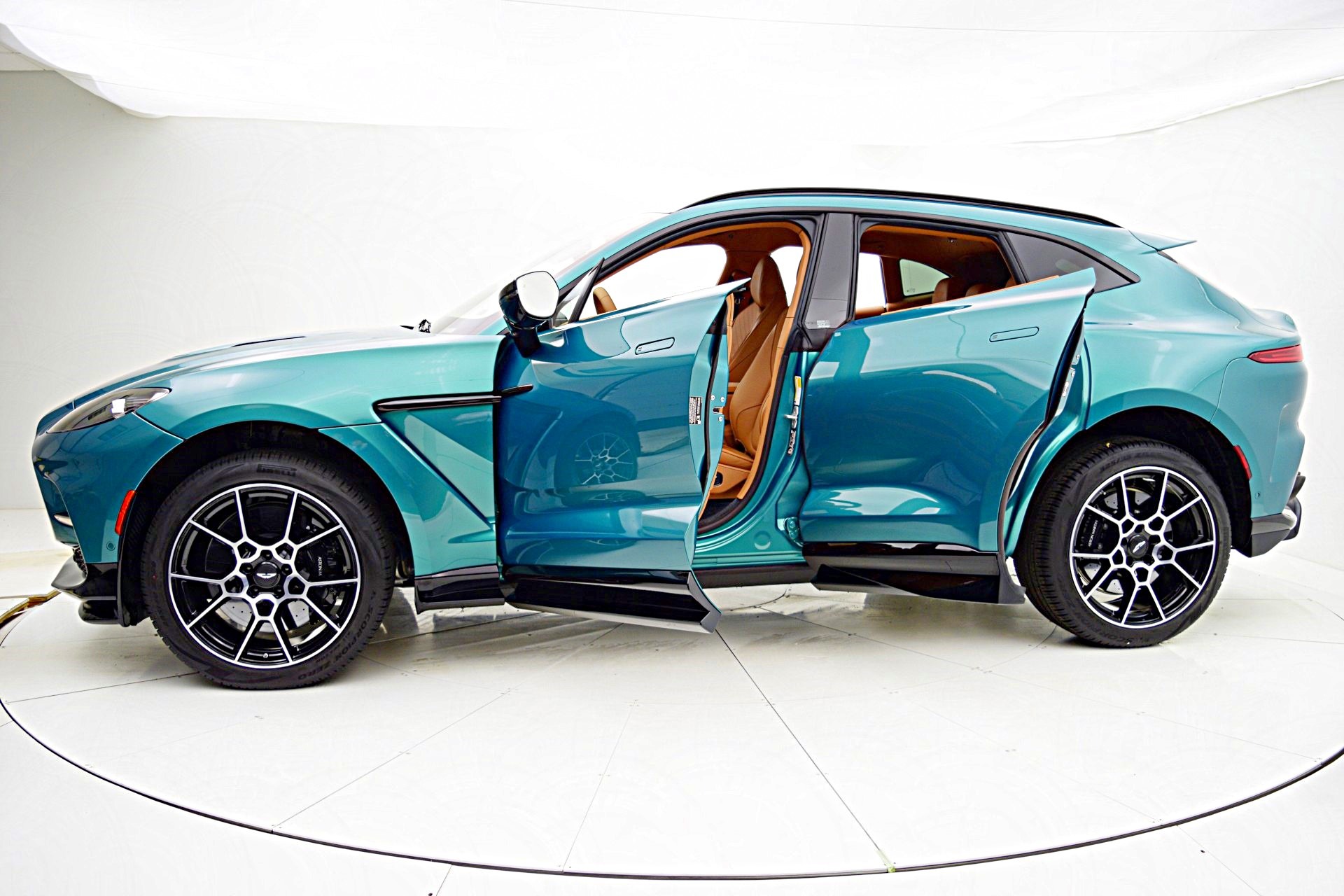 New 2025 Aston Martin DBX 707 For Sale (Sold) | FC Kerbeck Stock