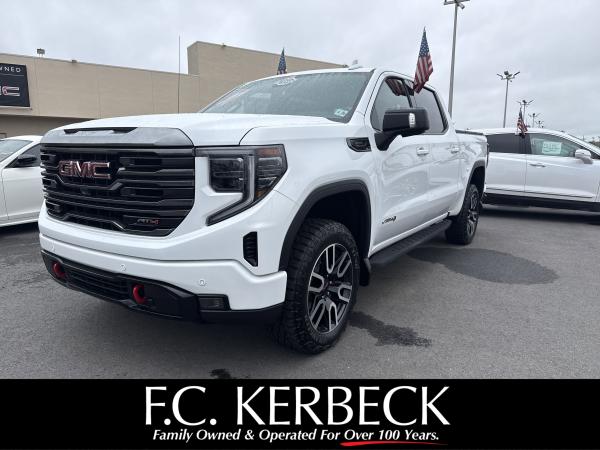 2023 GMC Sierra 1500 AT4's photo