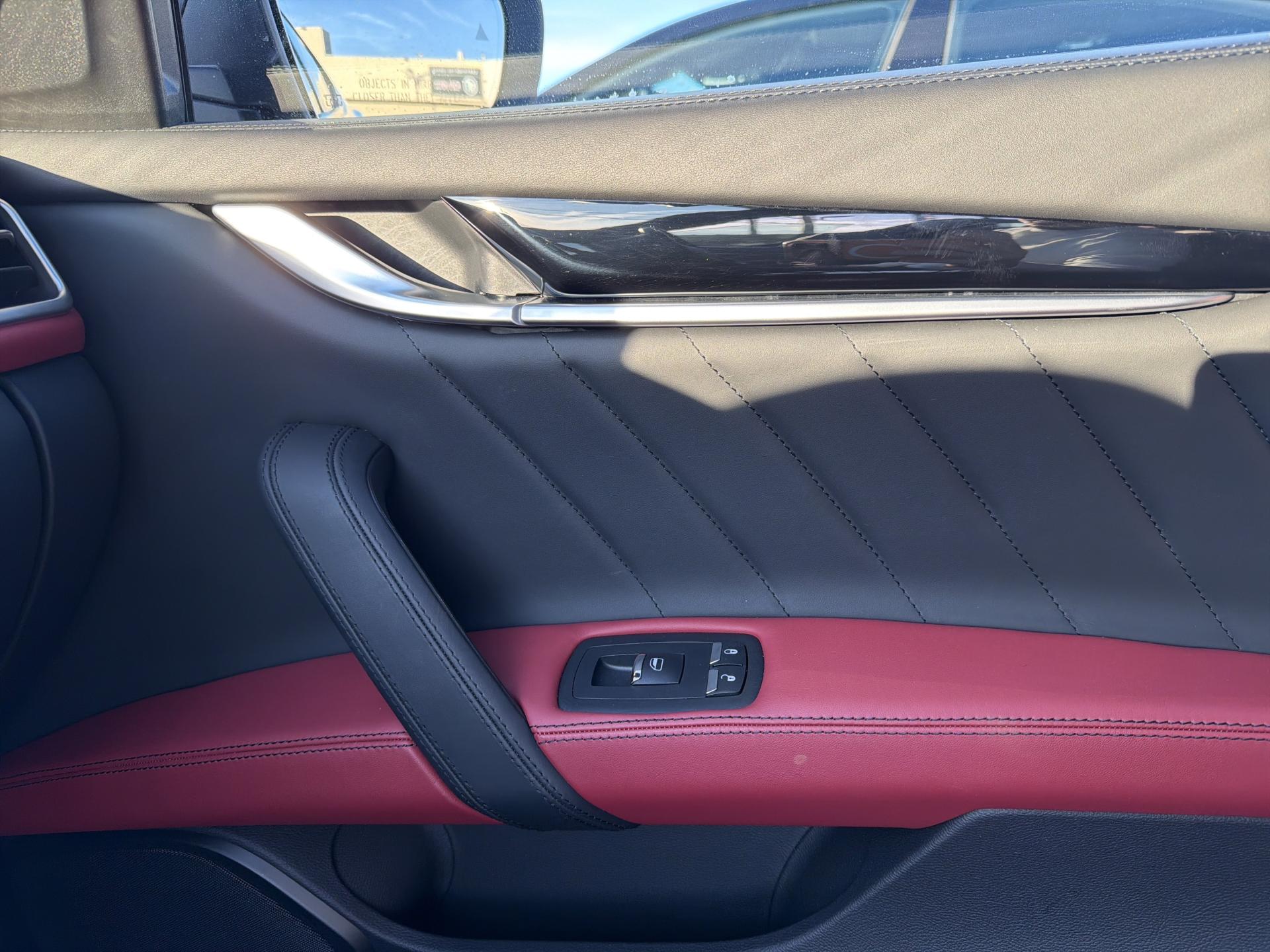 2023 Maserati Ghibli Modena - Photo 19