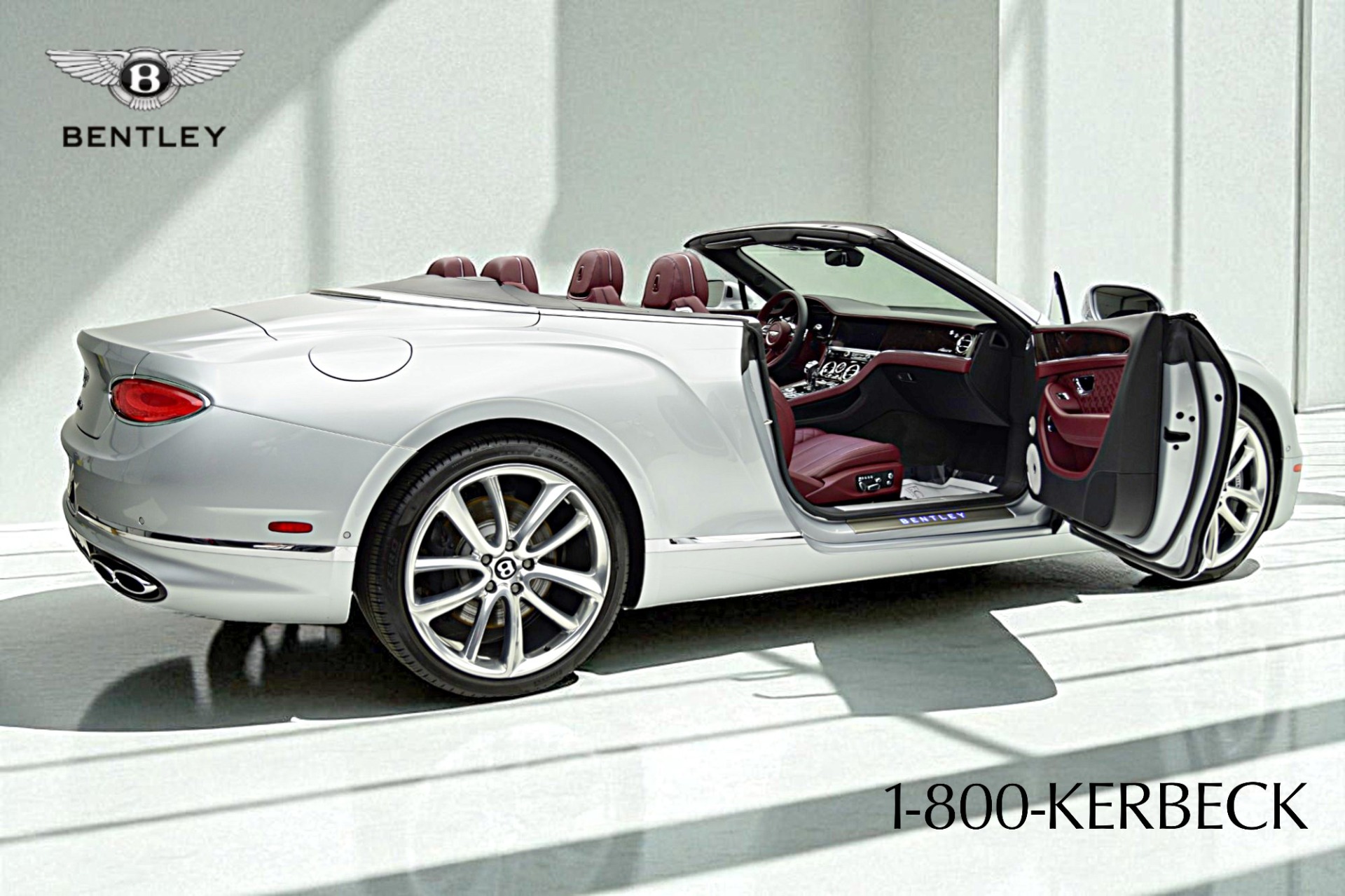 2023 Bentley Continental GTC Azure - Photo 10