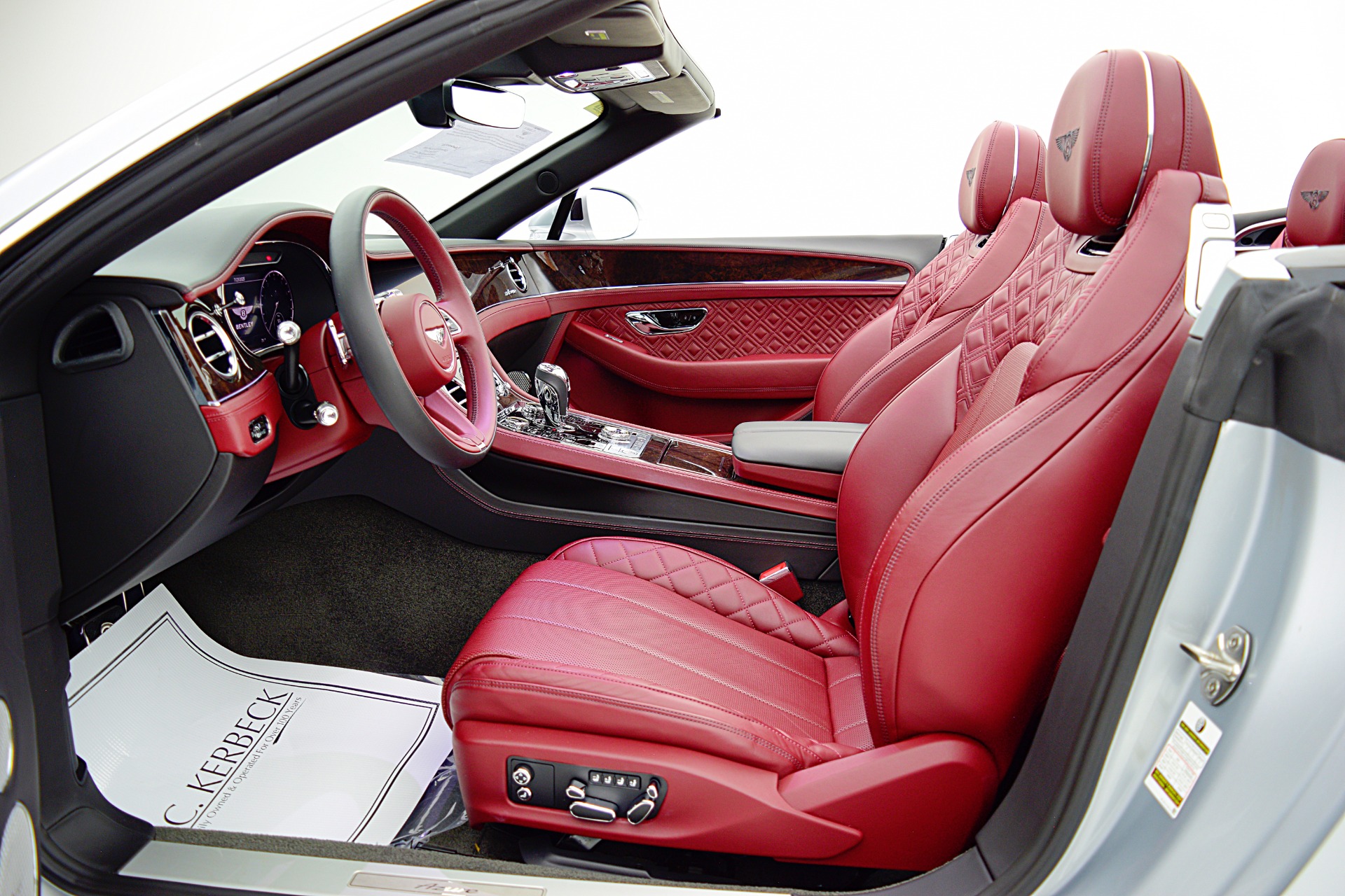 2023 Bentley Continental GTC Azure - Photo 43