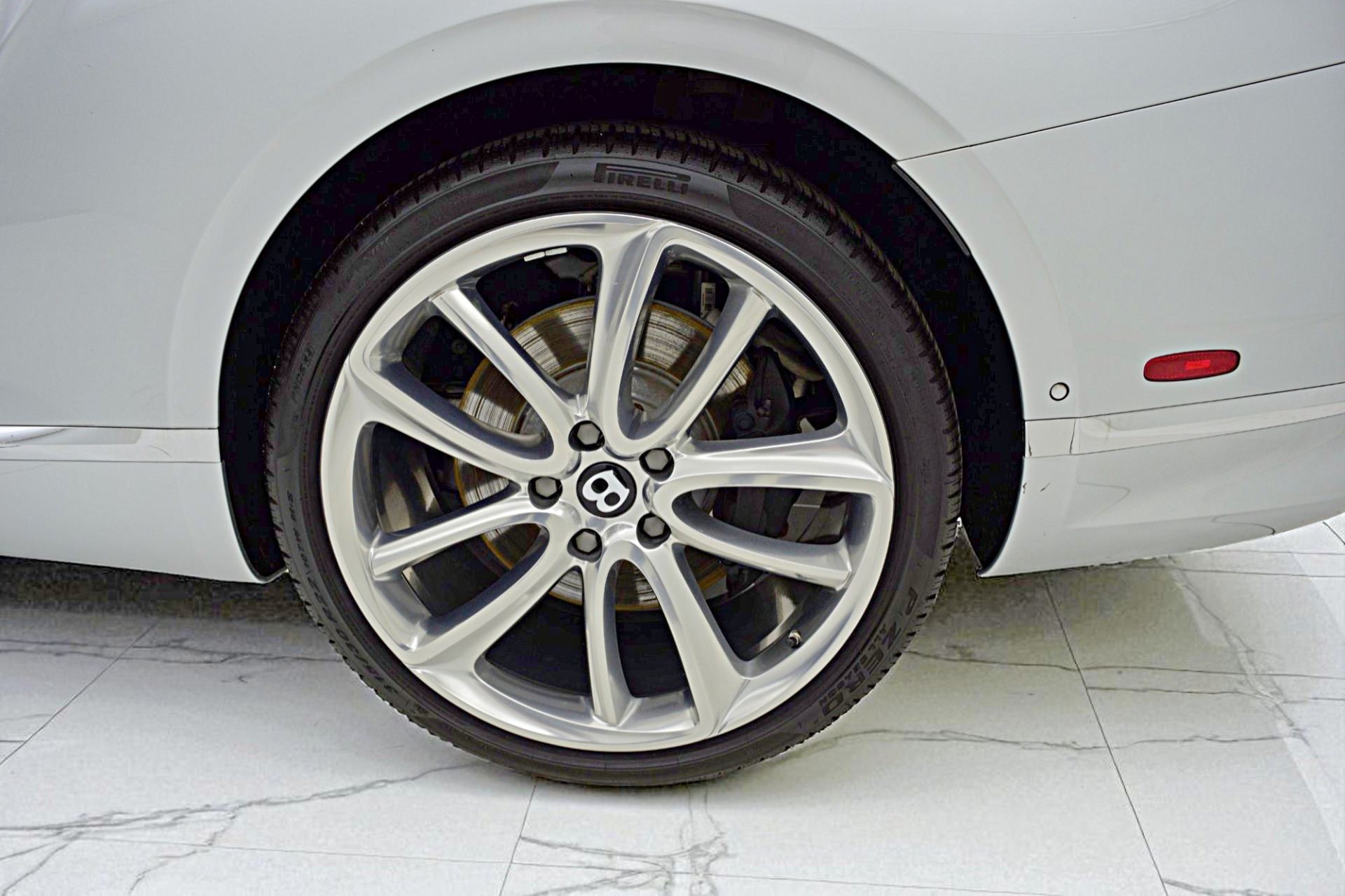 2023 Bentley Continental GTC Azure - Photo 48