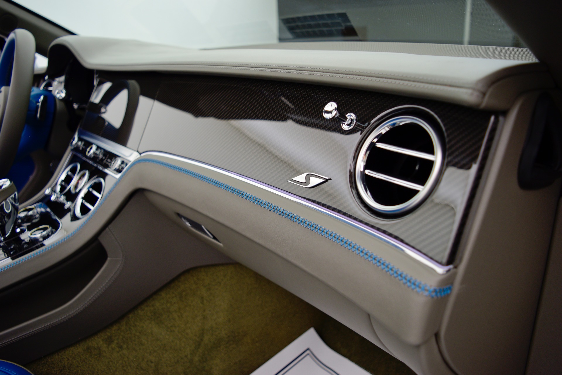 2023 Bentley Continental GTC S - Photo 39