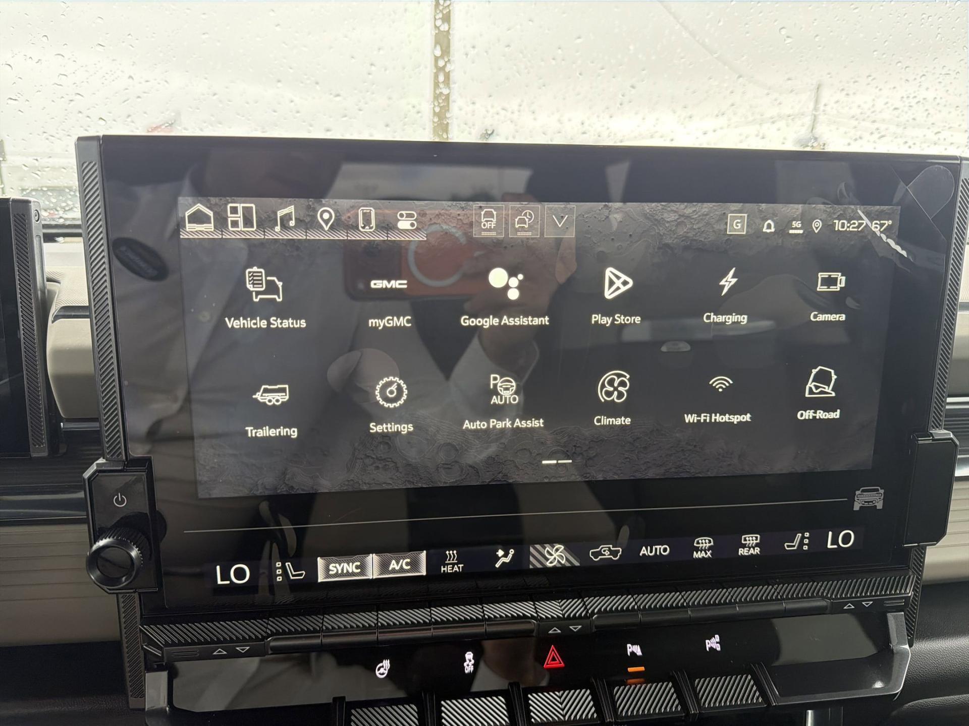 2026 GMC HUMMER EV 2X - Photo 11
