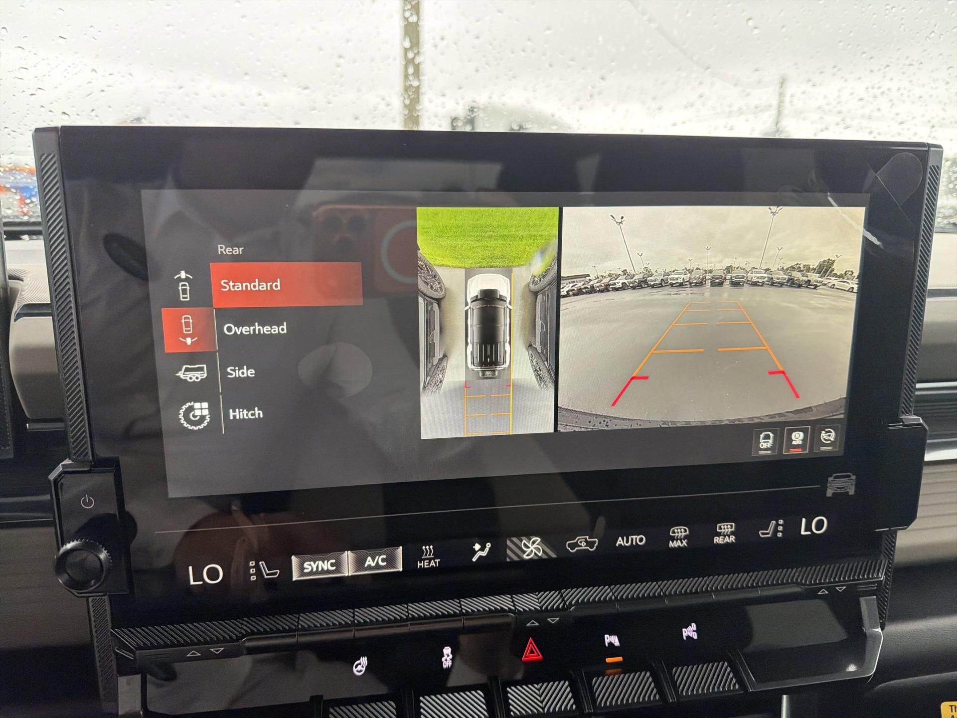 2026 GMC HUMMER EV 2X - Photo 12