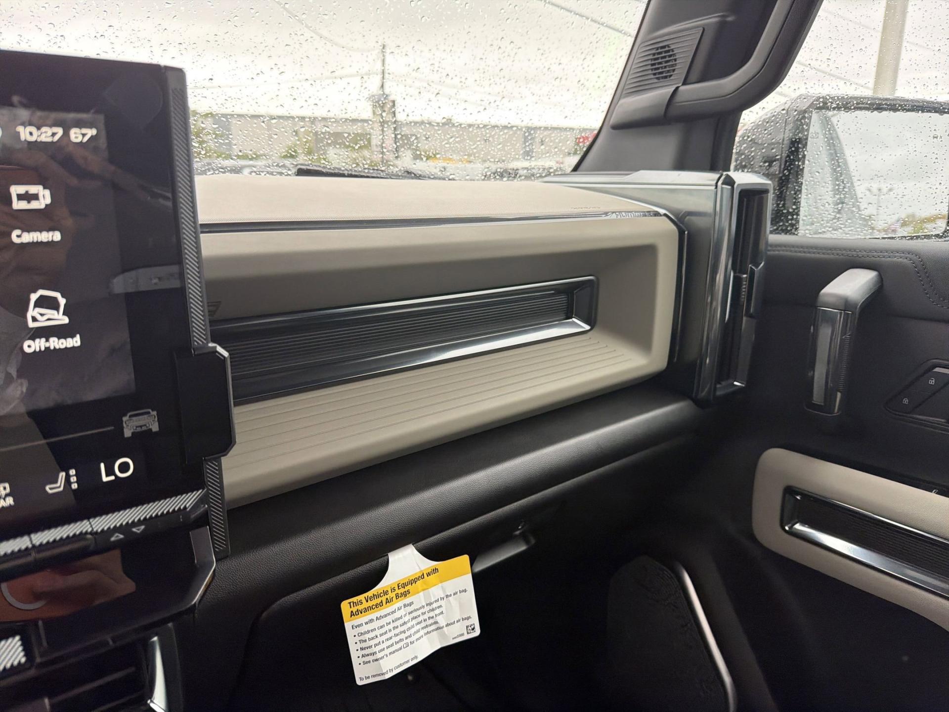 2026 GMC HUMMER EV 2X - Photo 14
