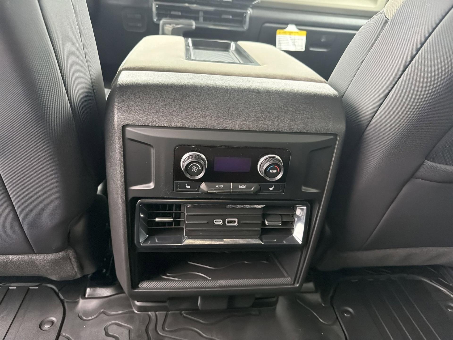 2026 GMC HUMMER EV 2X - Photo 20