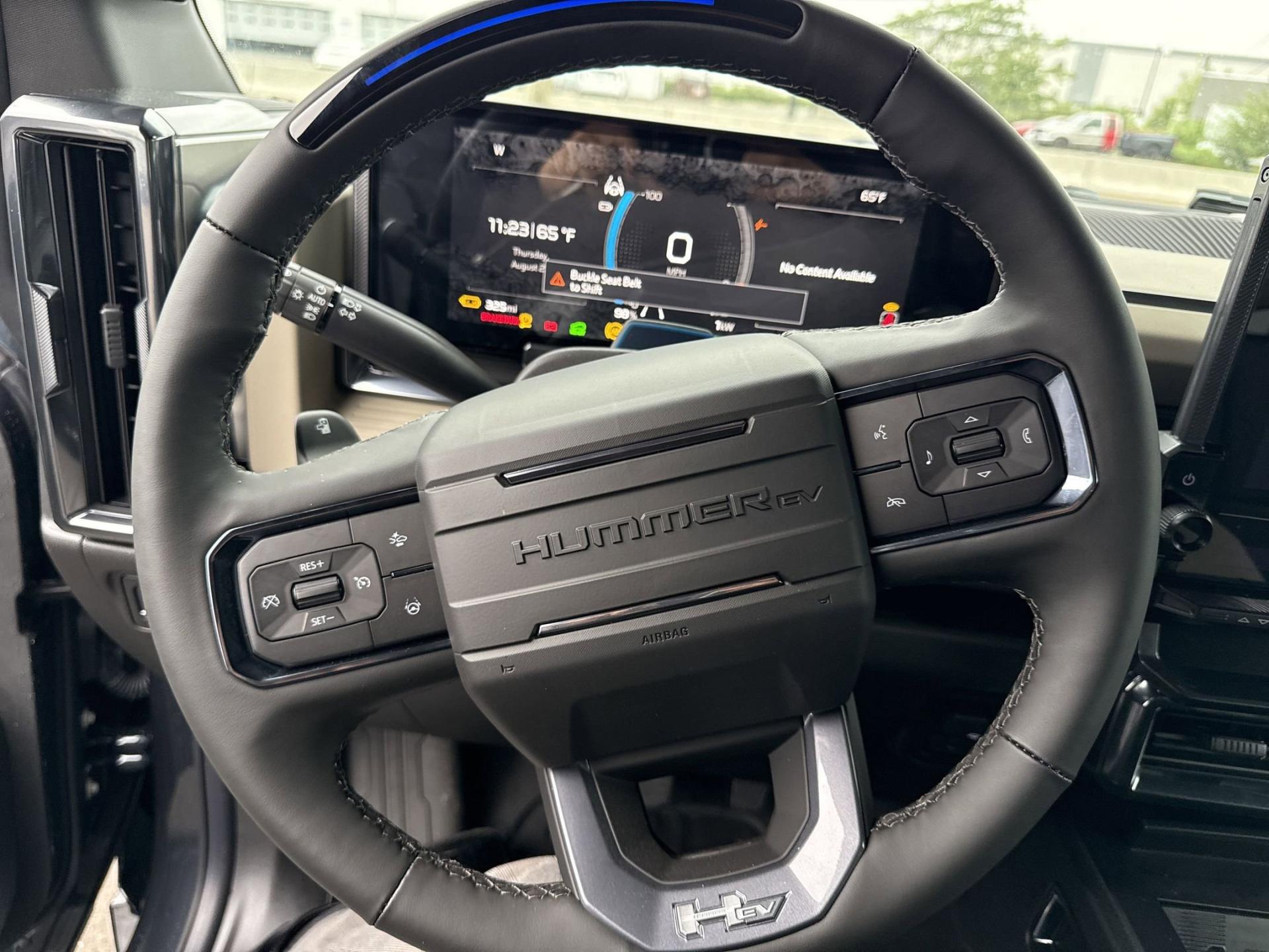 2026 GMC HUMMER EV 2X - Photo 10