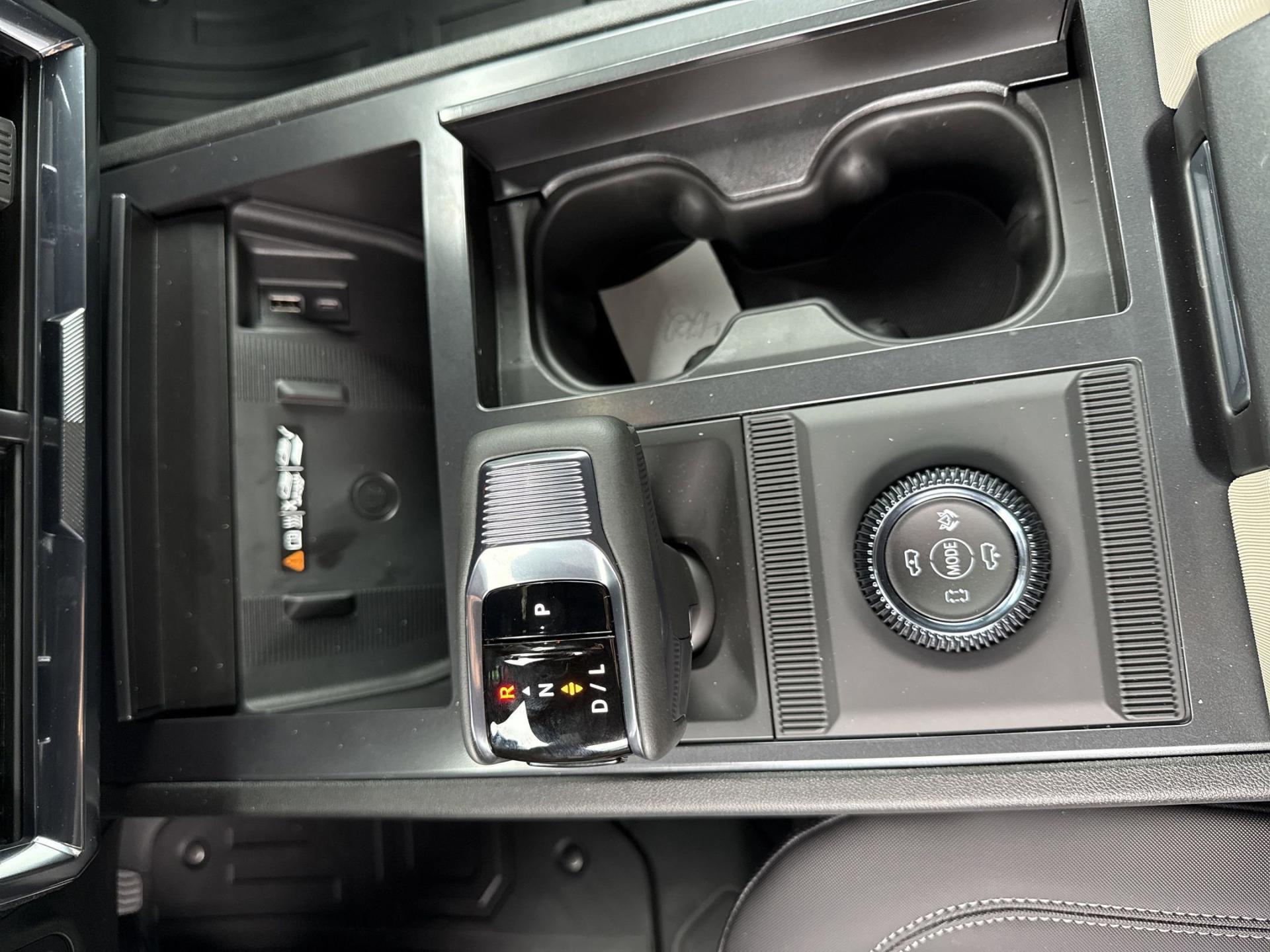 2026 GMC HUMMER EV 2X - Photo 16