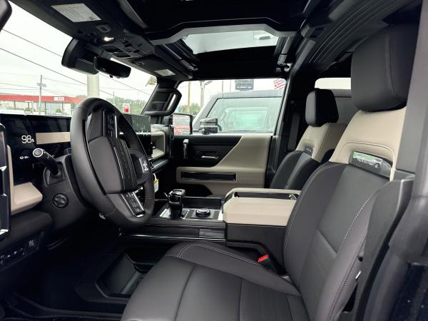 2026 GMC HUMMER EV 2X - Photo 34