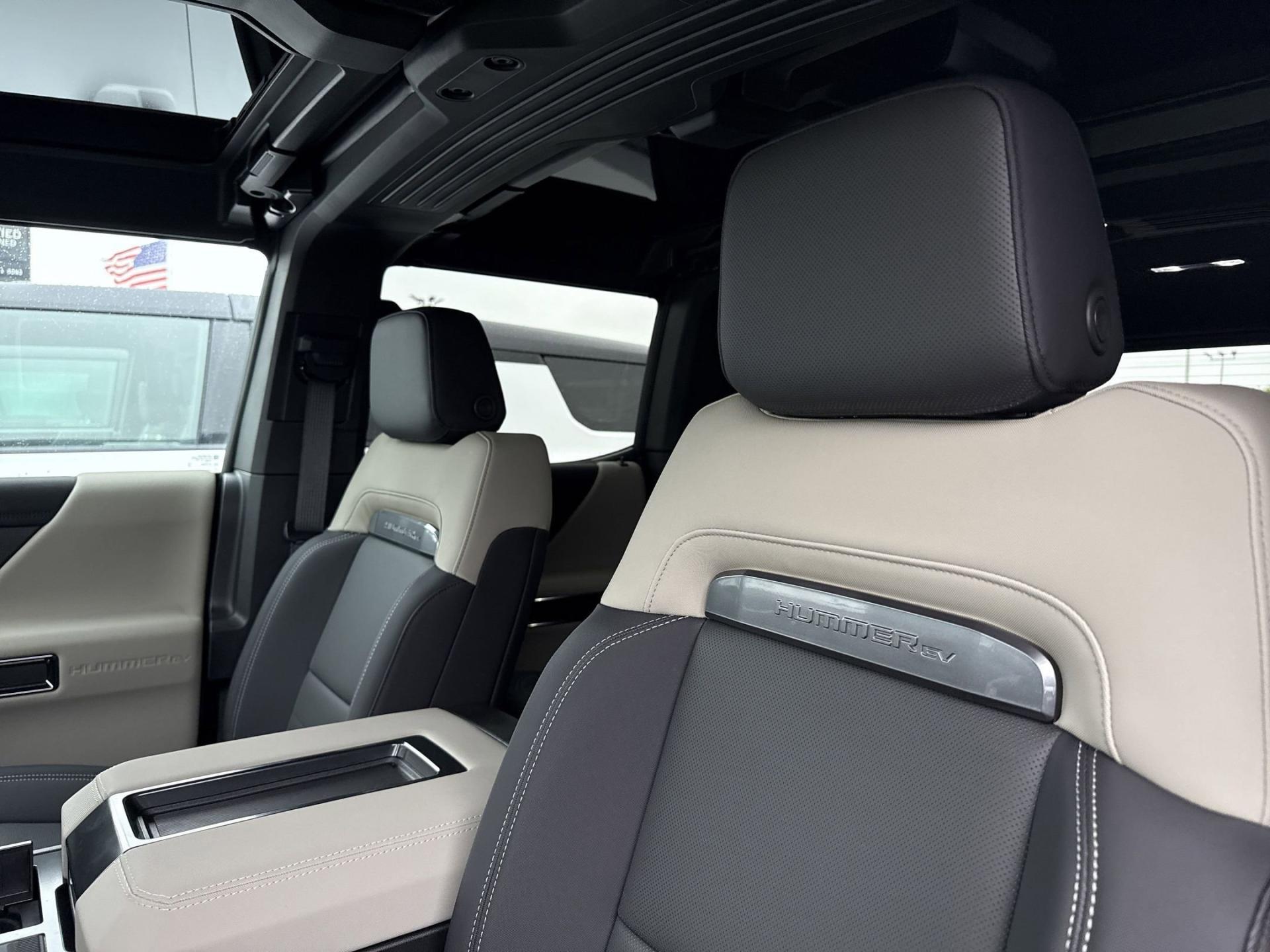 2026 GMC HUMMER EV 2X - Photo 9