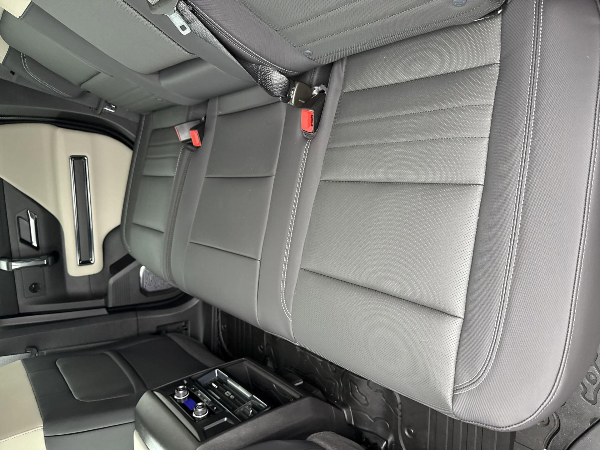 2026 GMC HUMMER EV 2X - Photo 16