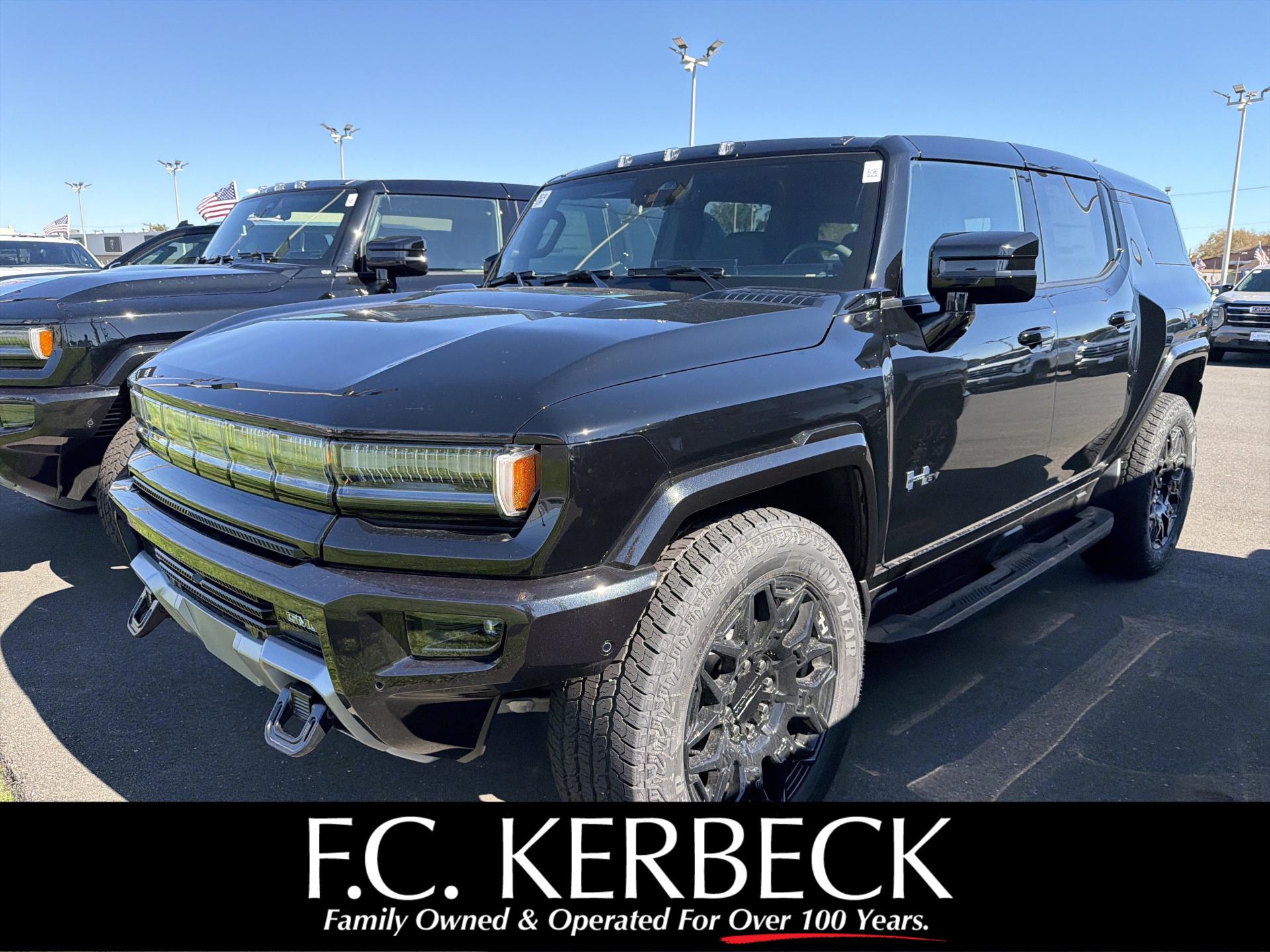 2026 GMC Hummer EV 2X SUV's photo