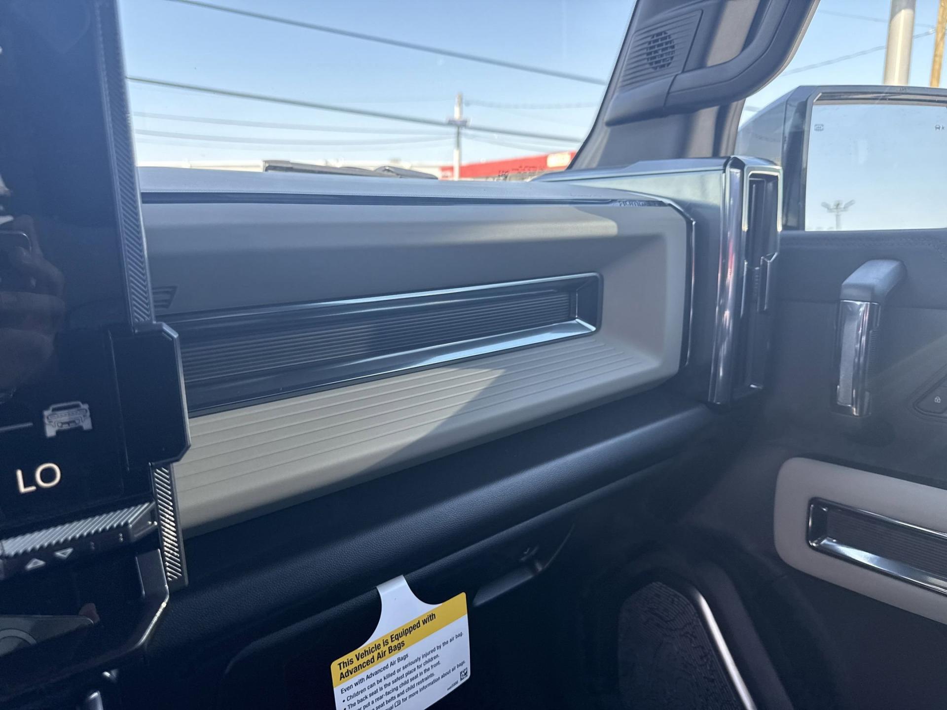 2026 GMC HUMMER EV 2X - Photo 19