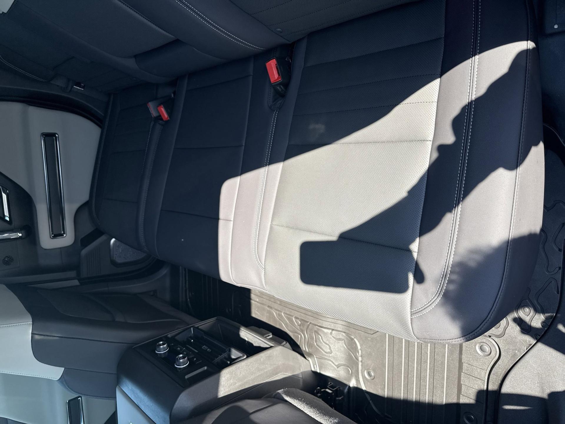 2026 GMC HUMMER EV 2X - Photo 24