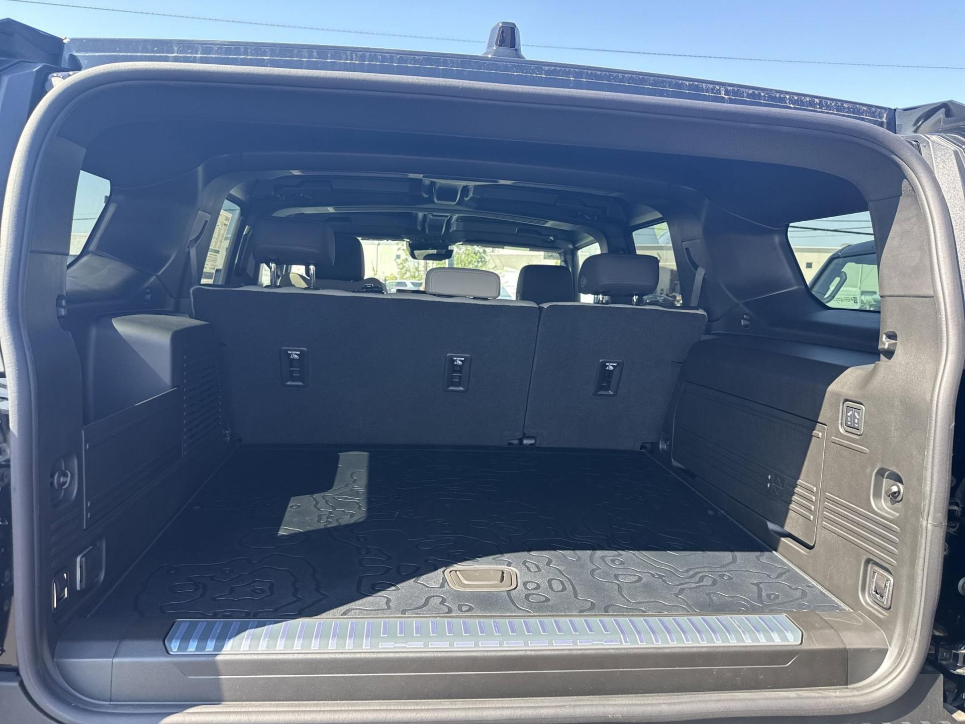 2026 GMC HUMMER EV 2X - Photo 28