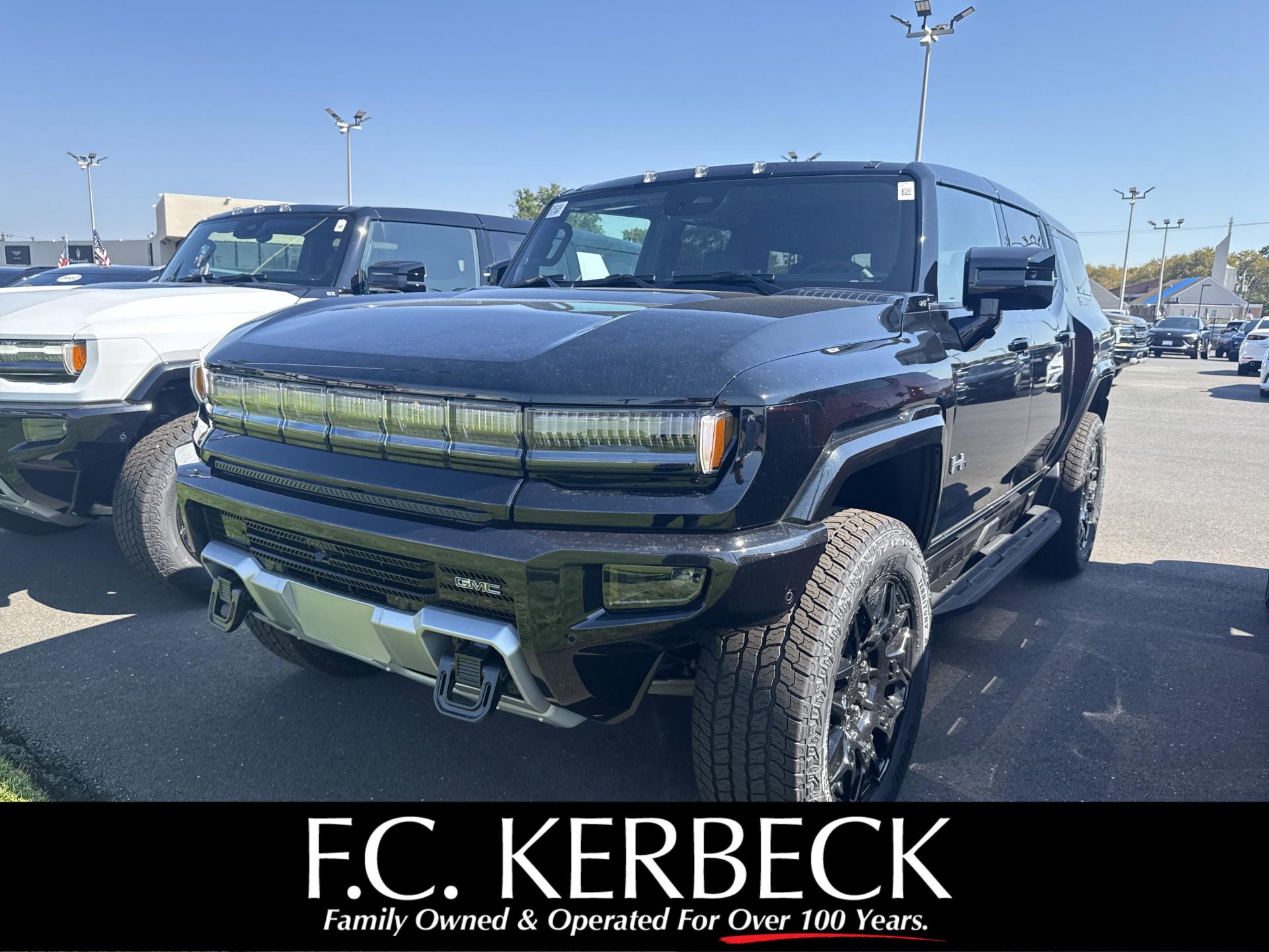 2026 GMC Hummer EV 2X SUV's photo