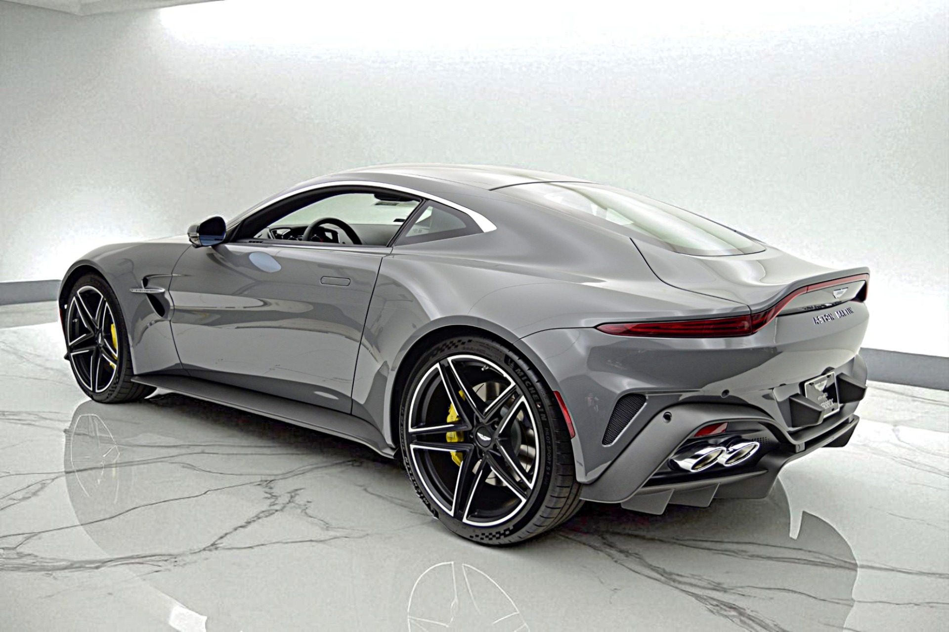 New 2026 Aston Martin Vantage Coupe For Sale ($209,215) | FC