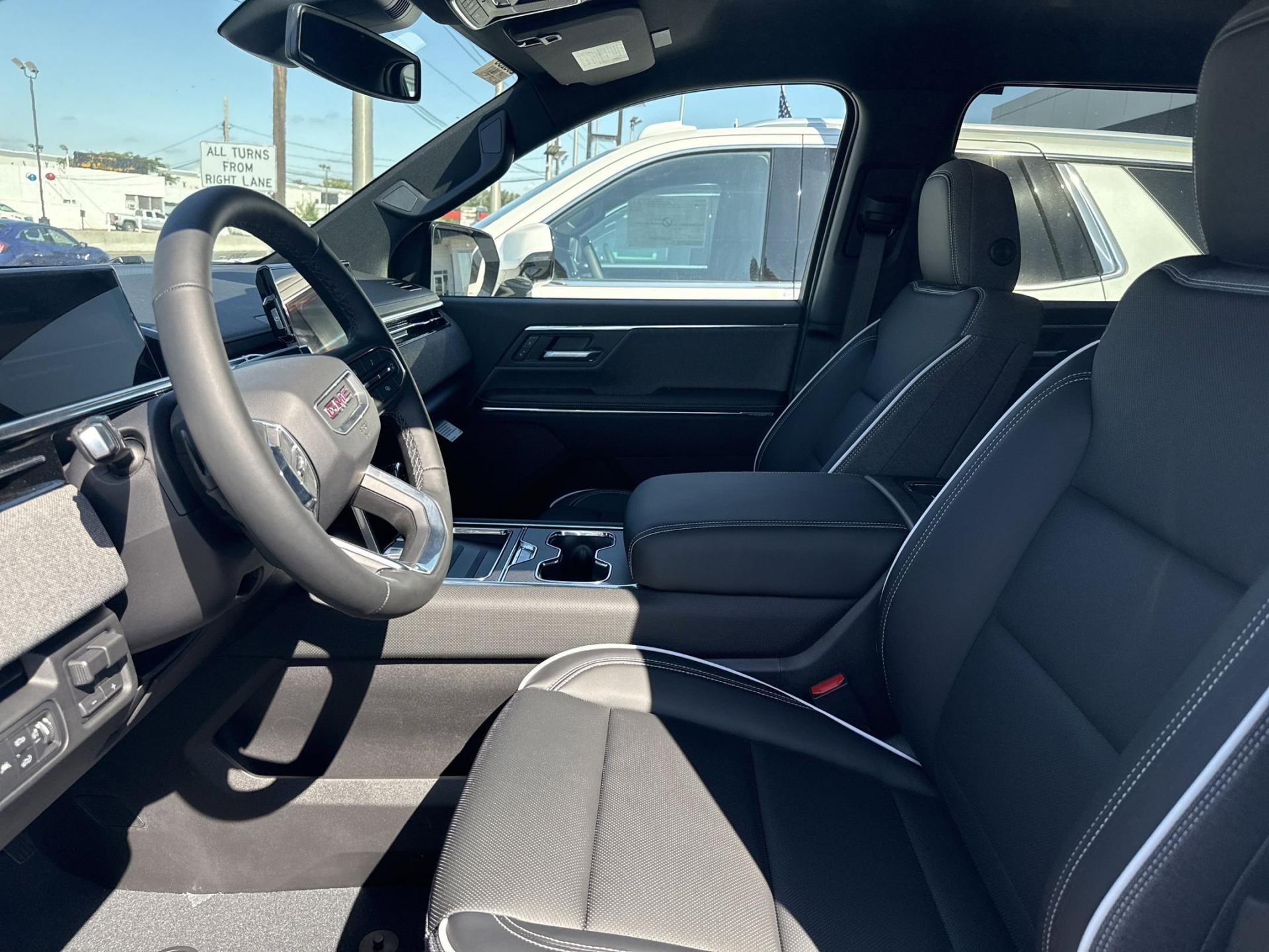 2026 GMC Sierra EV Elevation - Photo 10
