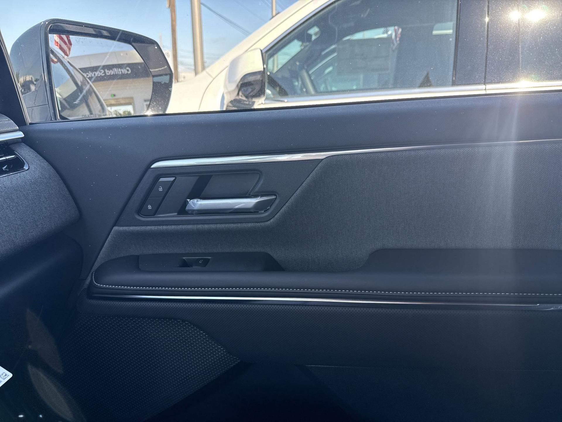 2026 GMC Sierra EV Elevation - Photo 22