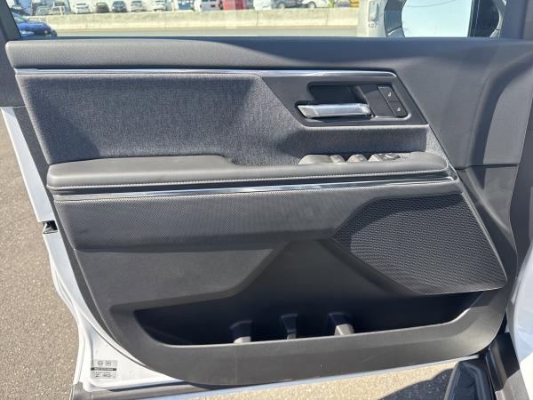 2026 GMC Sierra EV Elevation - Photo 40