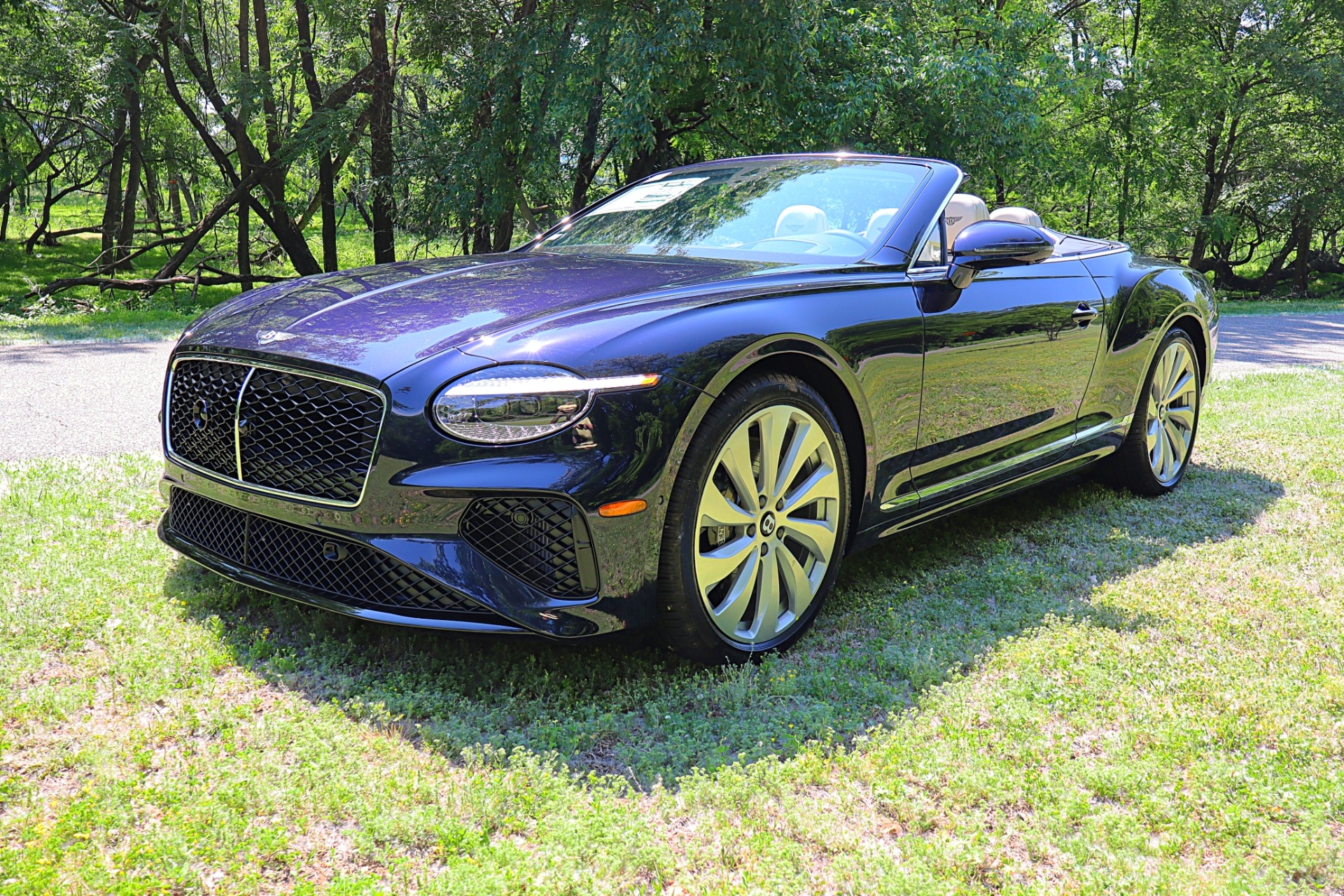 2026 Bentley Continental GT -'s photo