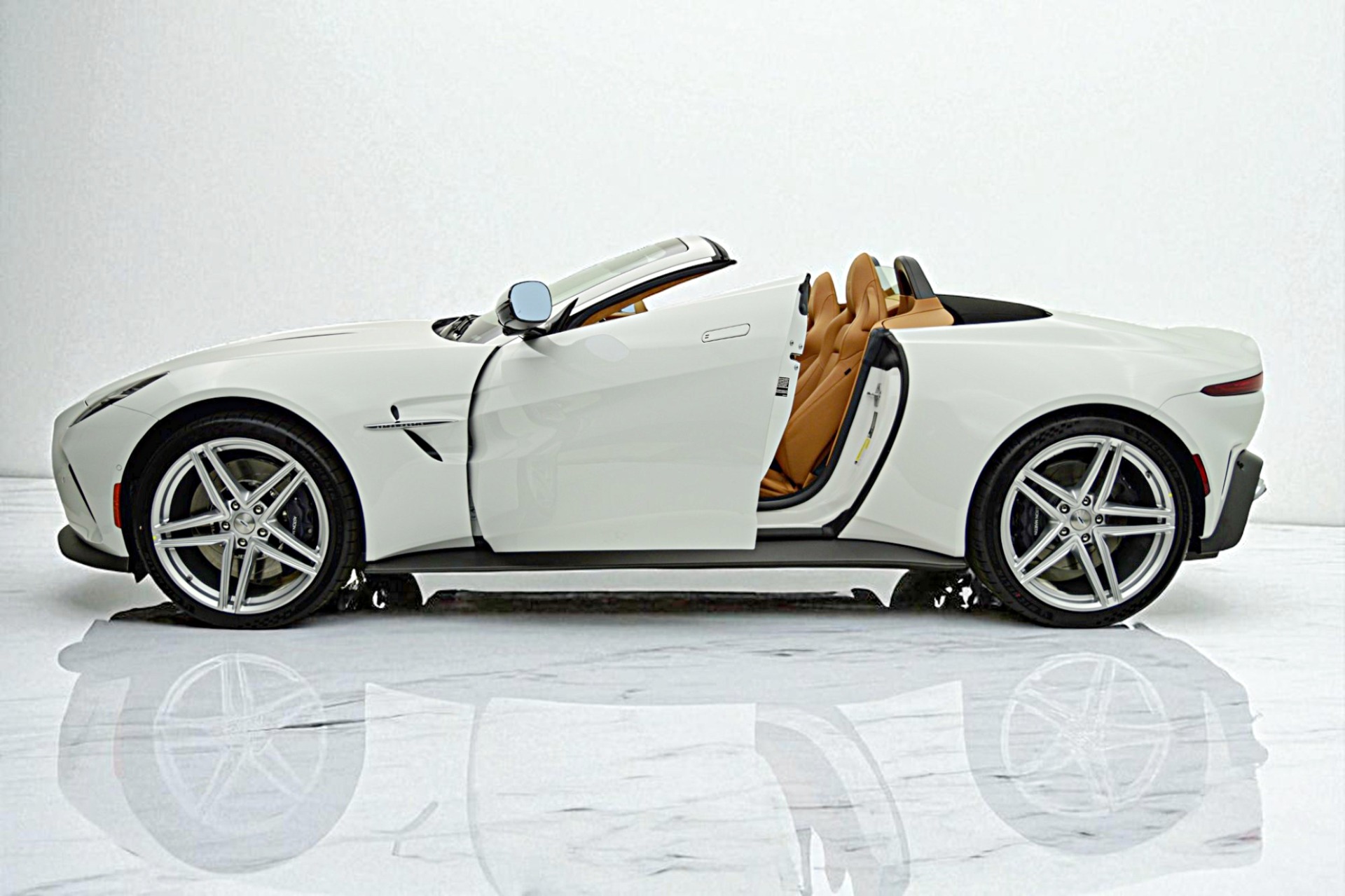 New 2026 Aston Martin Vantage Roadster For Sale (Sold) | FC