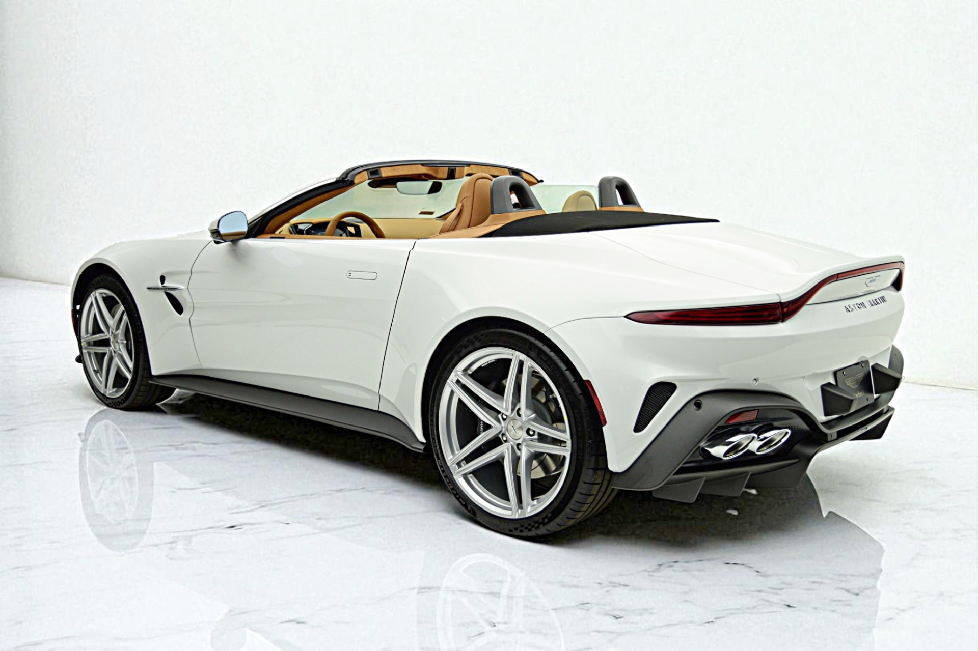New 2026 Aston Martin Vantage Roadster For Sale (Sold) | FC