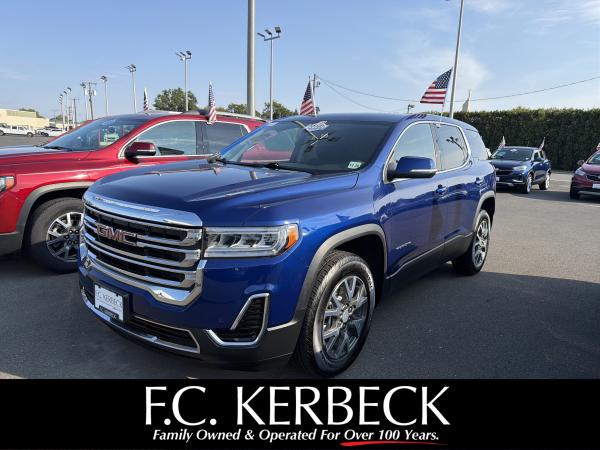 2023 GMC Acadia SLE's photo