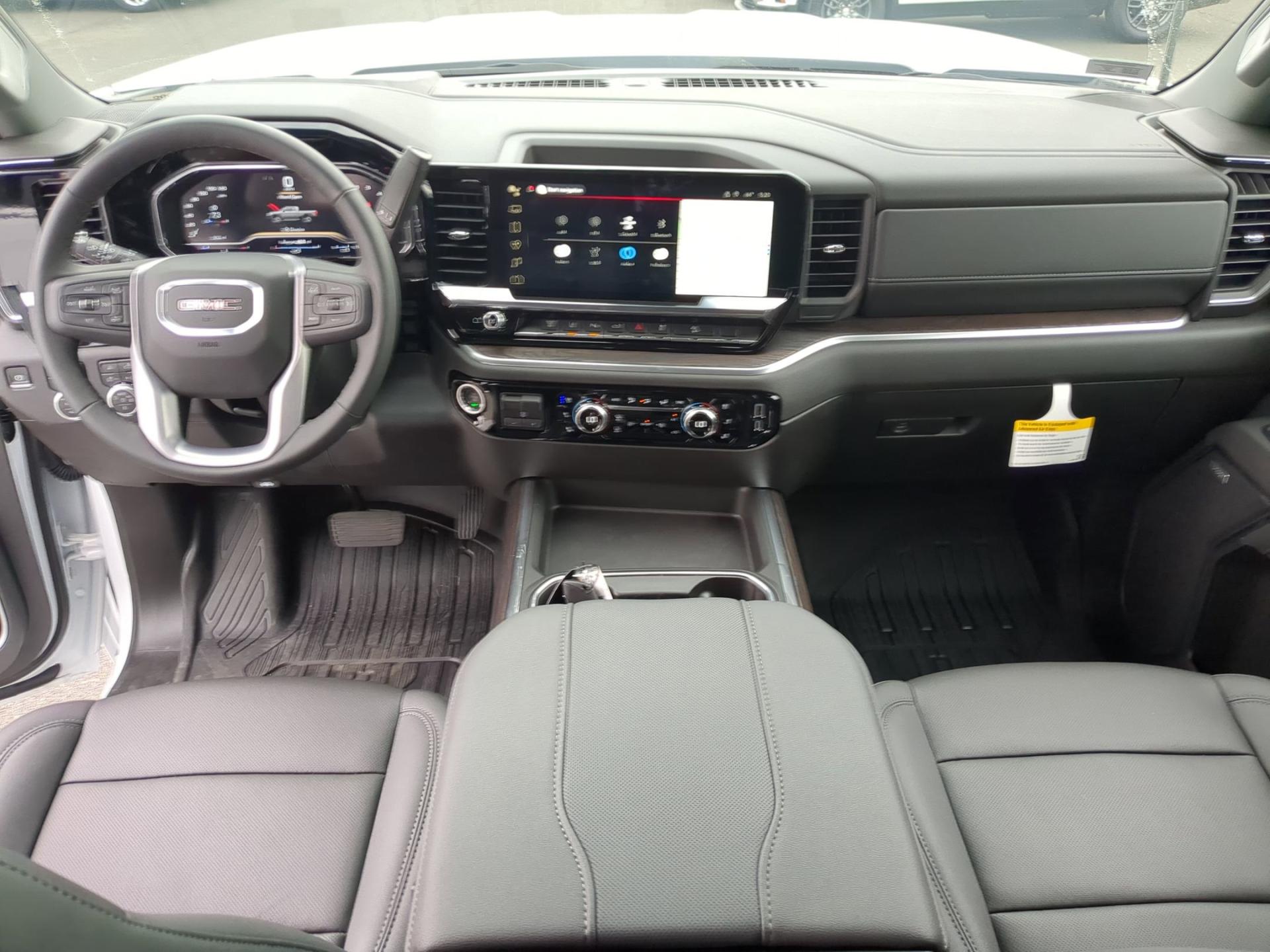 2025 GMC Sierra 2500HD SLT - Photo 18