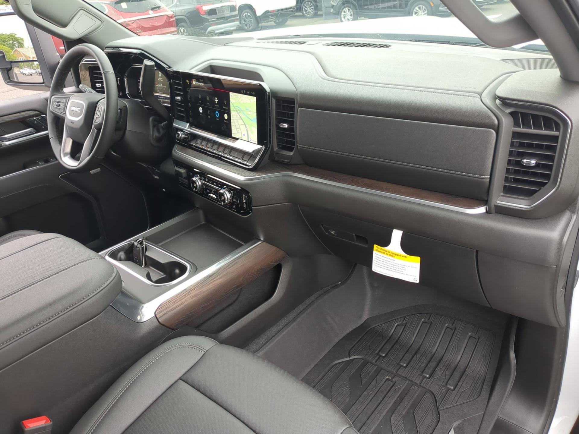 2025 GMC Sierra 2500HD SLT - Photo 26