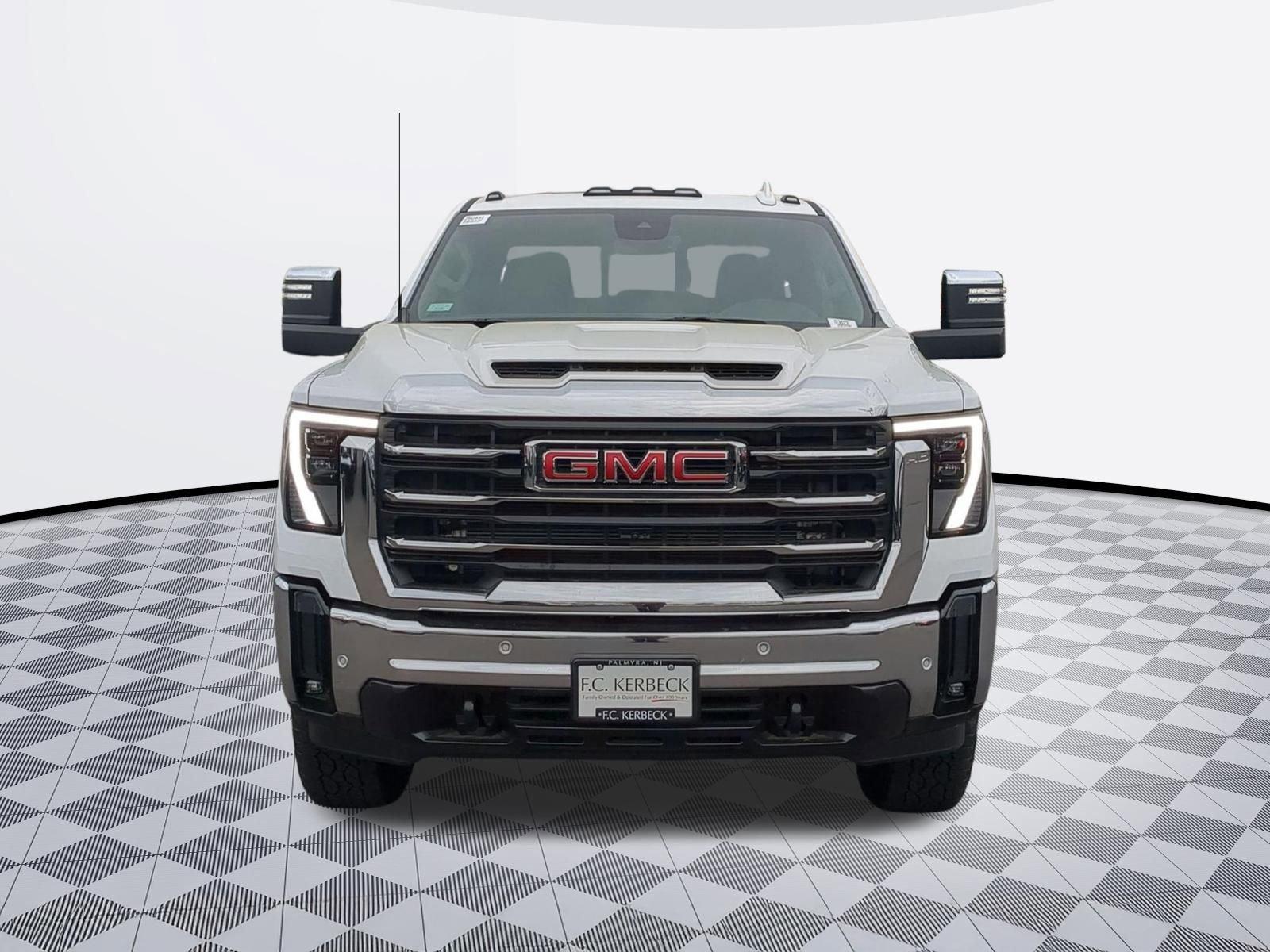 2025 GMC Sierra 2500HD SLT - Photo 3