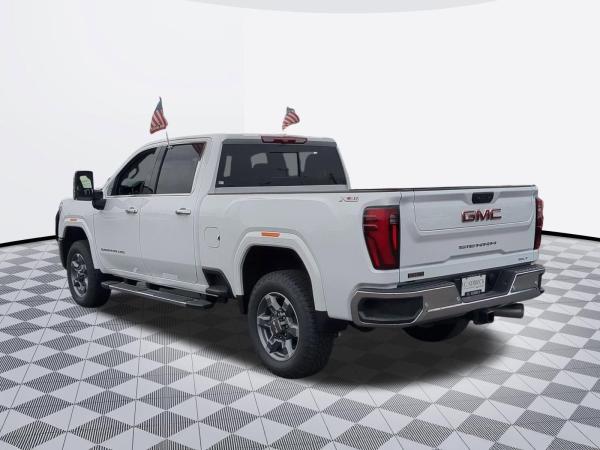 2025 GMC Sierra 2500HD SLT - Photo 36