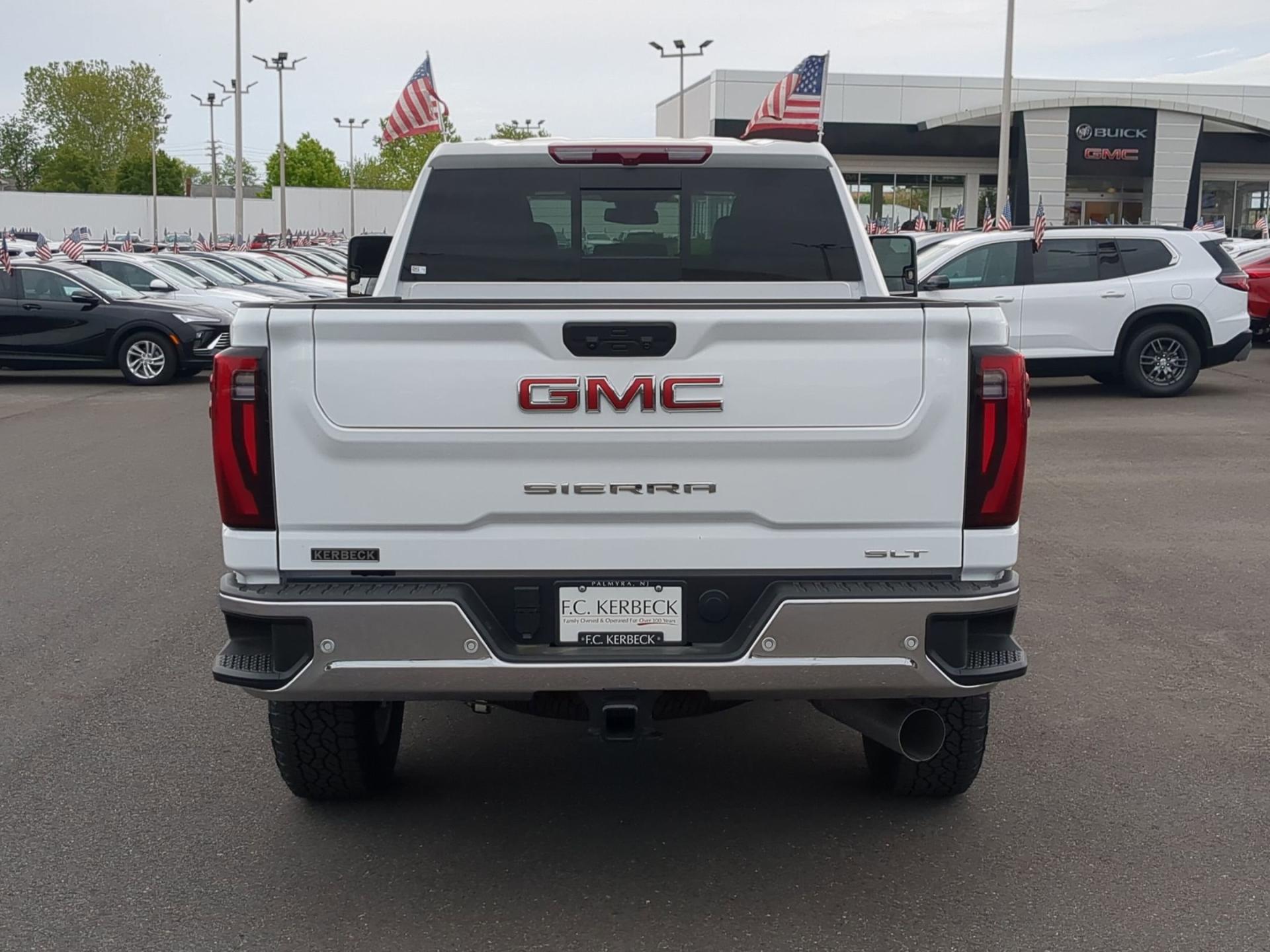 2025 GMC Sierra 2500HD SLT - Photo 6