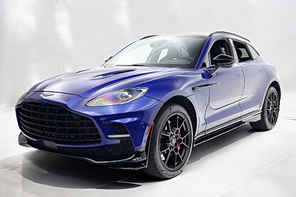 2023 Aston Martin DBX 707's photo