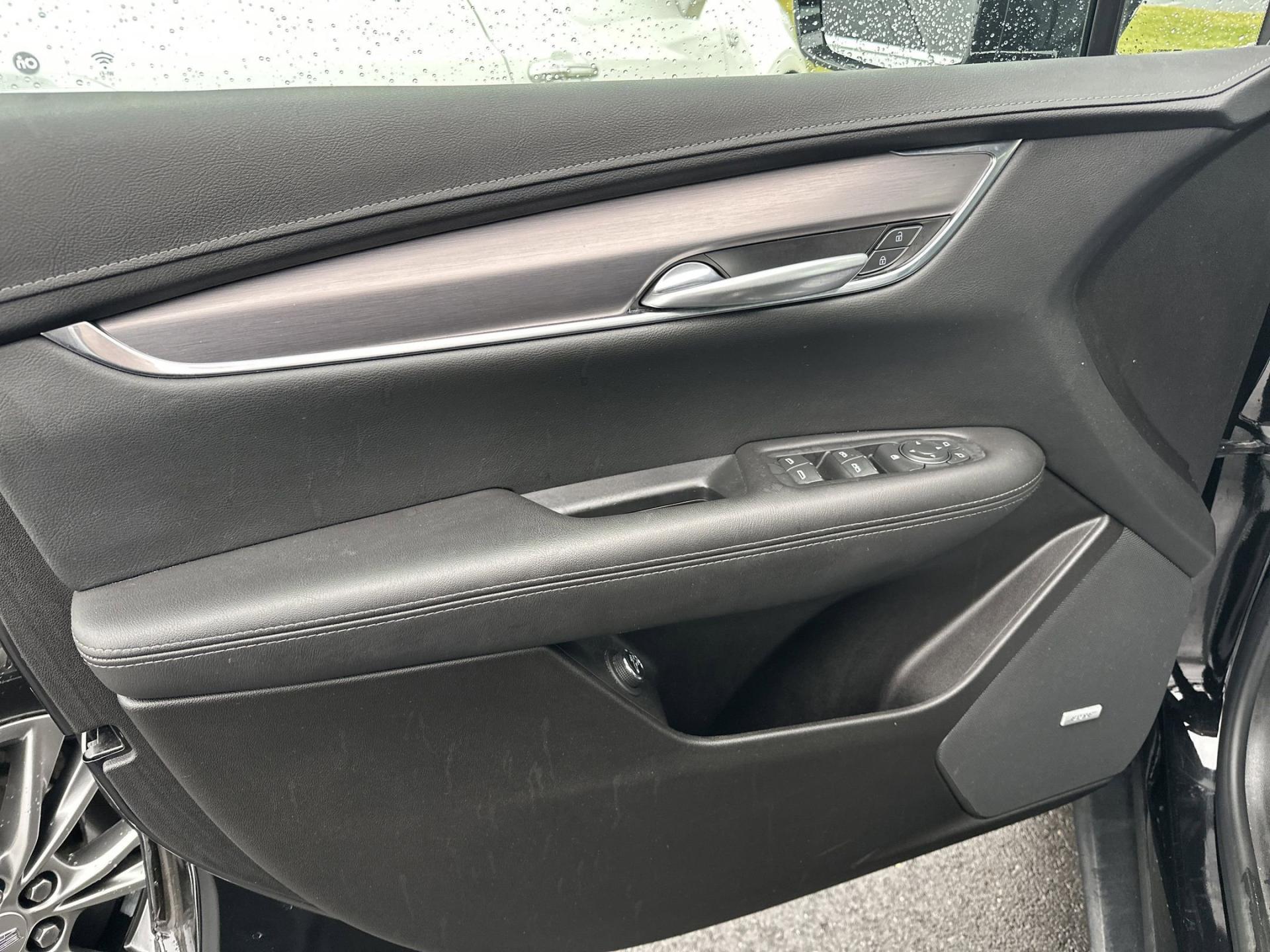 2024 Cadillac XT5 Luxury - Photo 11