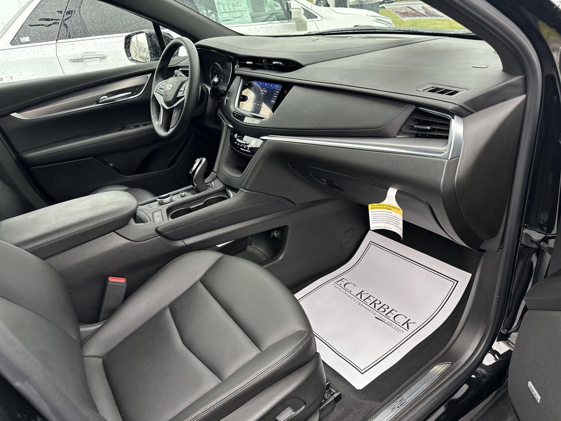 2024 Cadillac XT5 Luxury - Photo 12