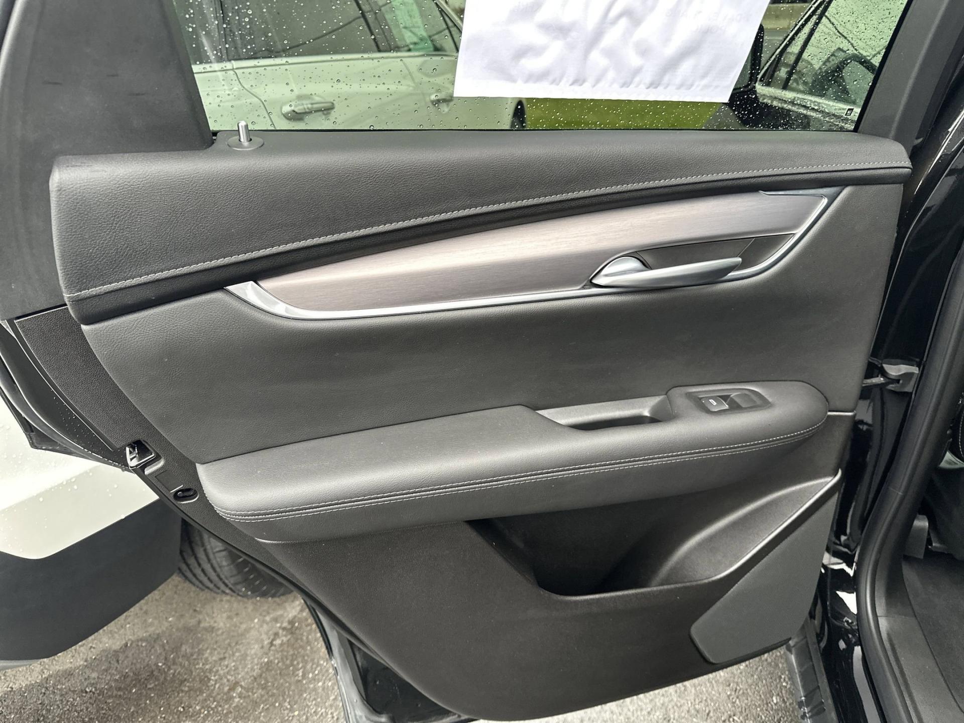 2024 Cadillac XT5 Luxury - Photo 21