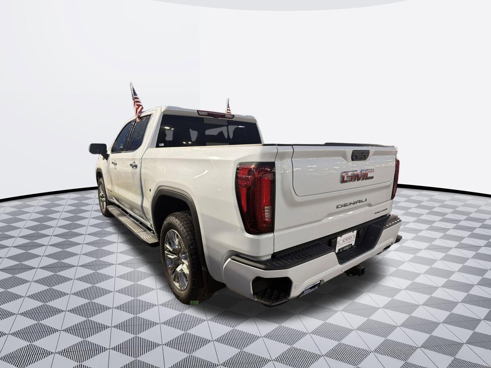 2026 GMC Sierra 1500 Denali - Photo 7