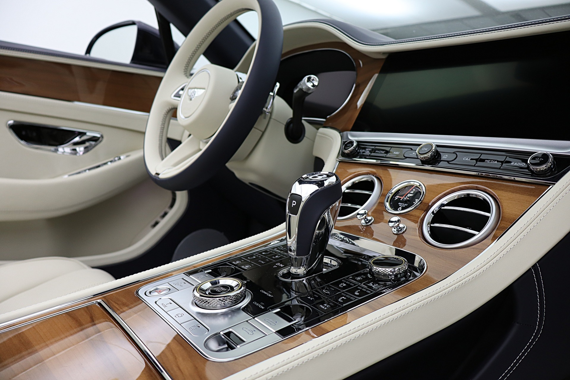 Photo 47