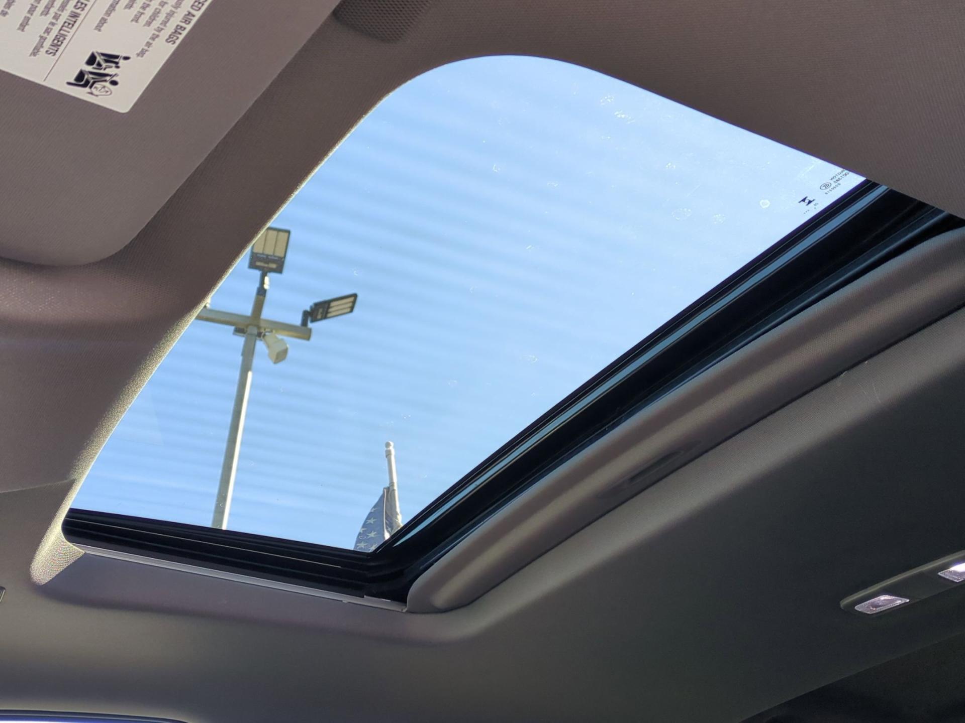 2026 GMC Sierra 1500 Denali - Photo 18