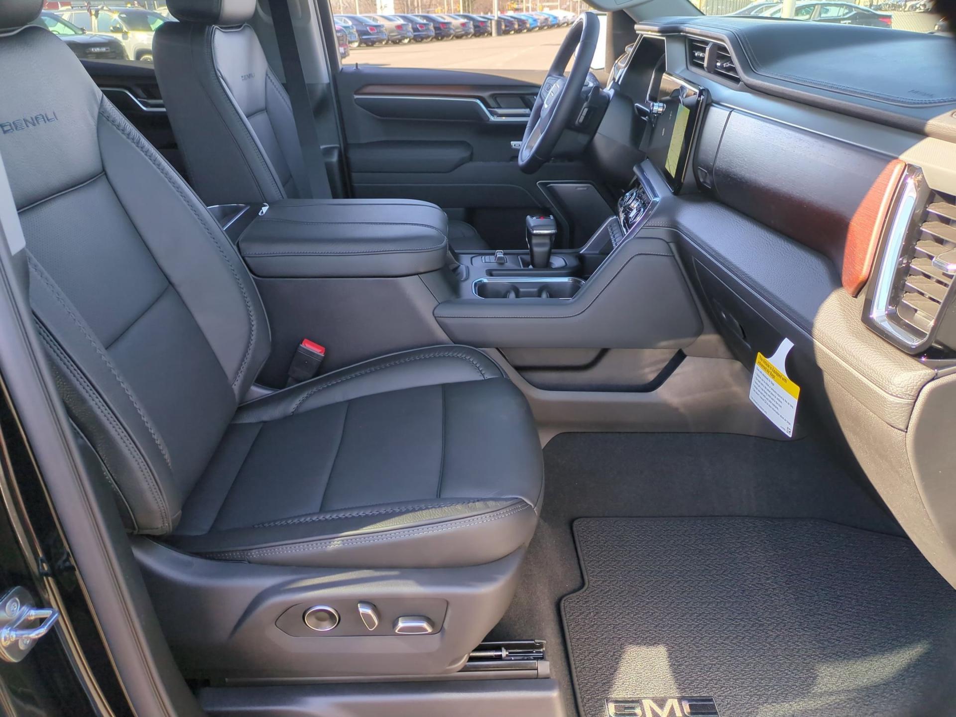 2026 GMC Sierra 1500 Denali - Photo 28