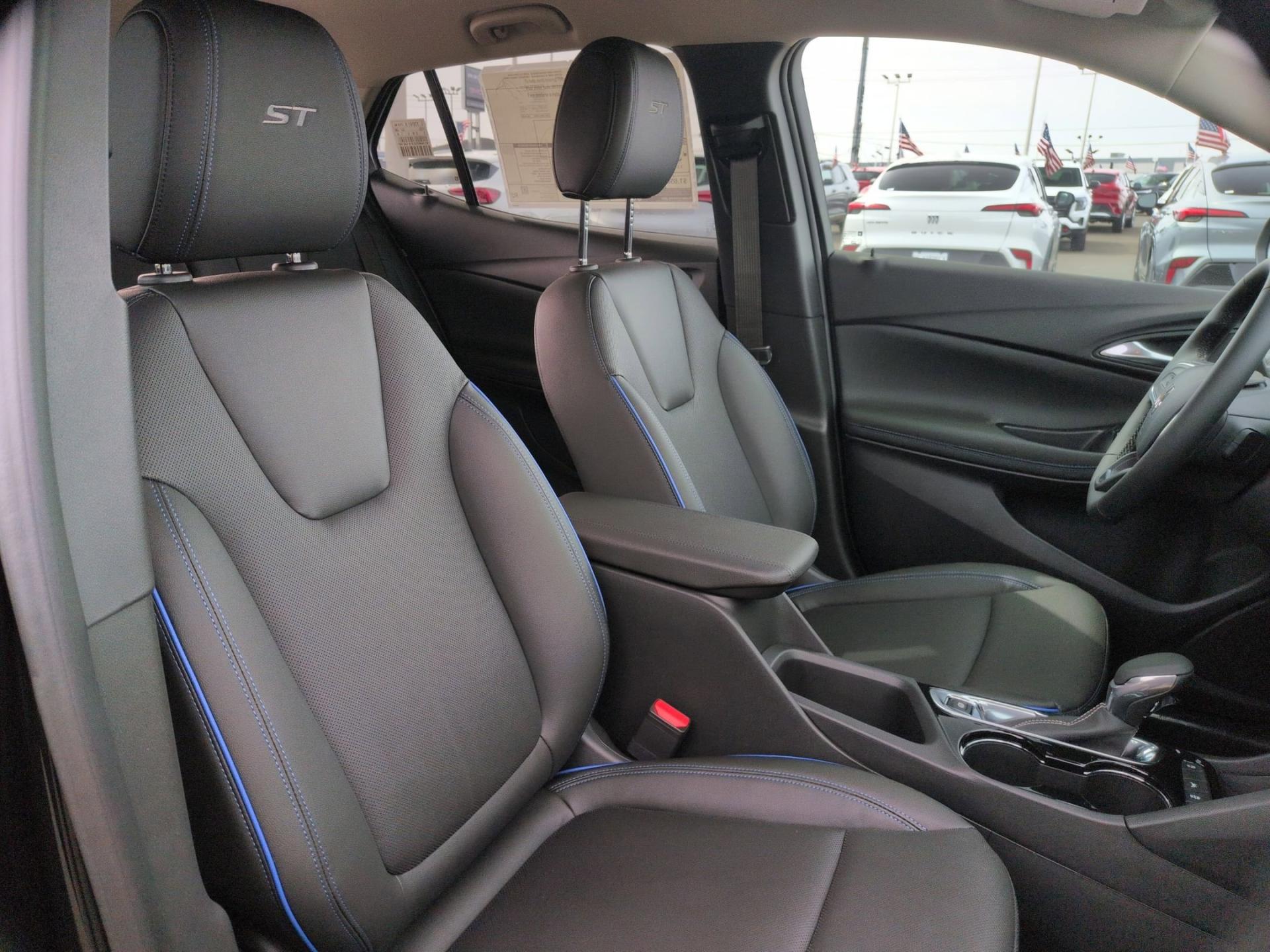 2026 Buick Encore GX Sport Touring - Photo 27